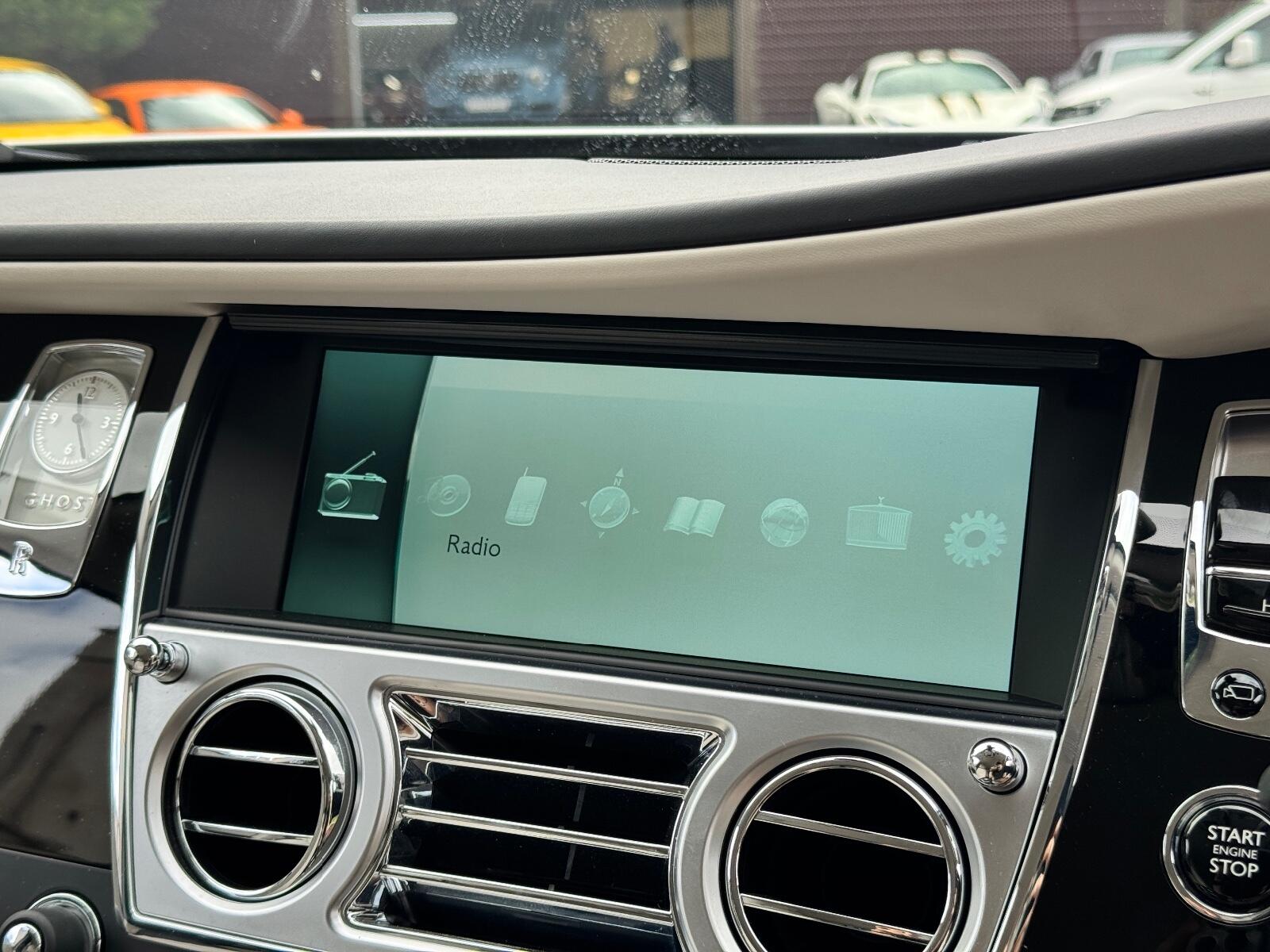 Rolls-Royce Ghost view 17