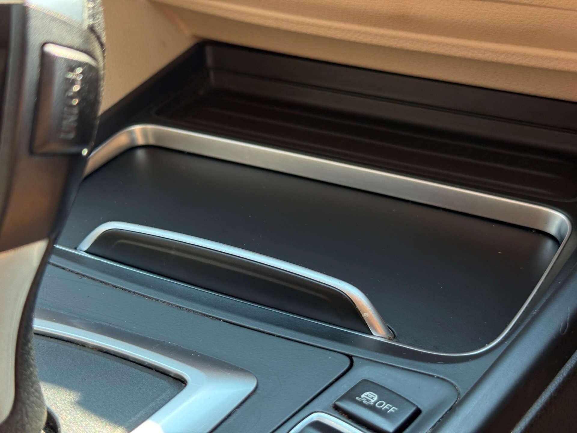 BMW 3 Series view 58