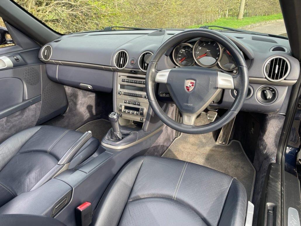 Porsche Boxster view 12