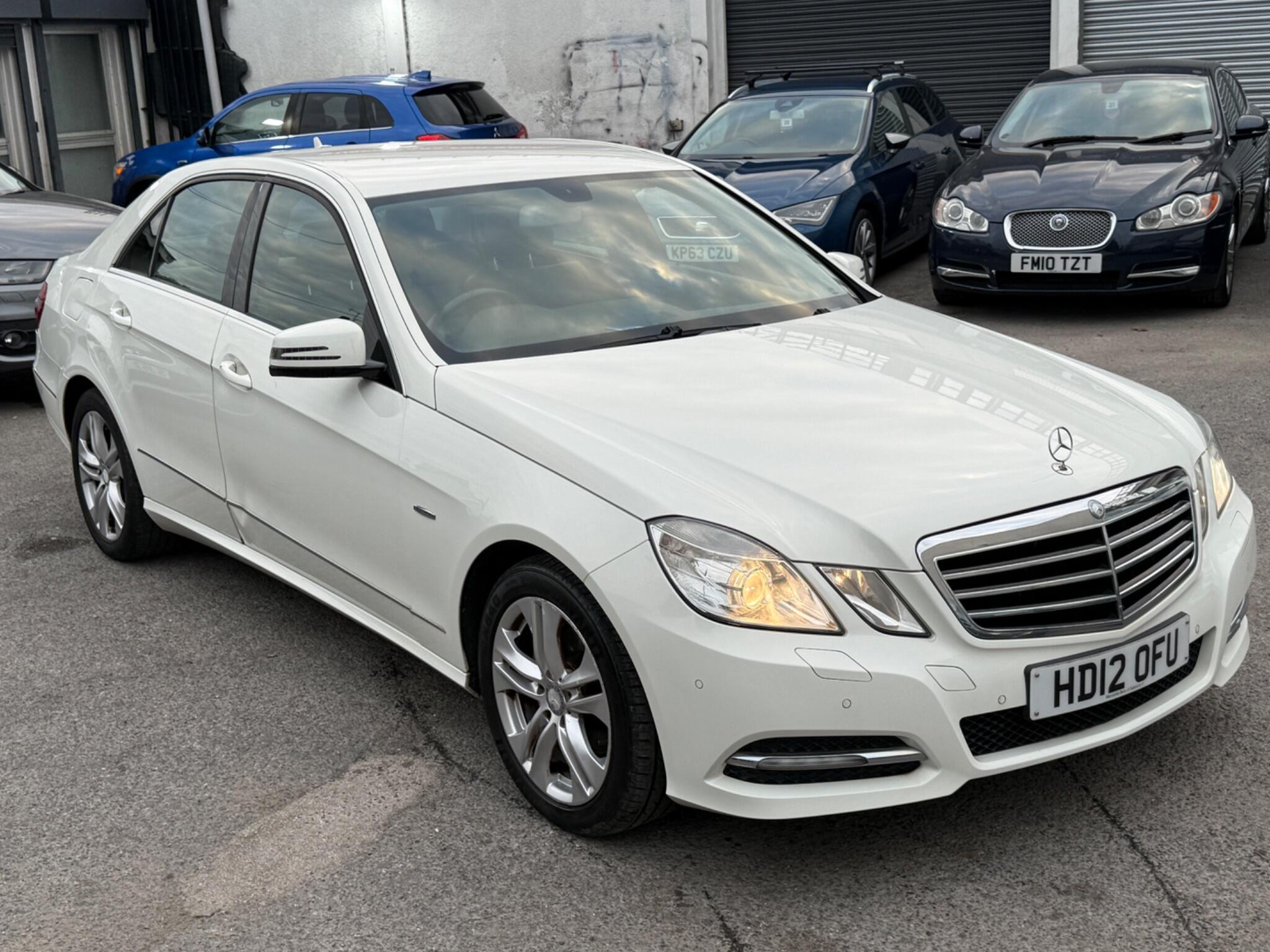 Mercedes-Benz E Class - Image 5