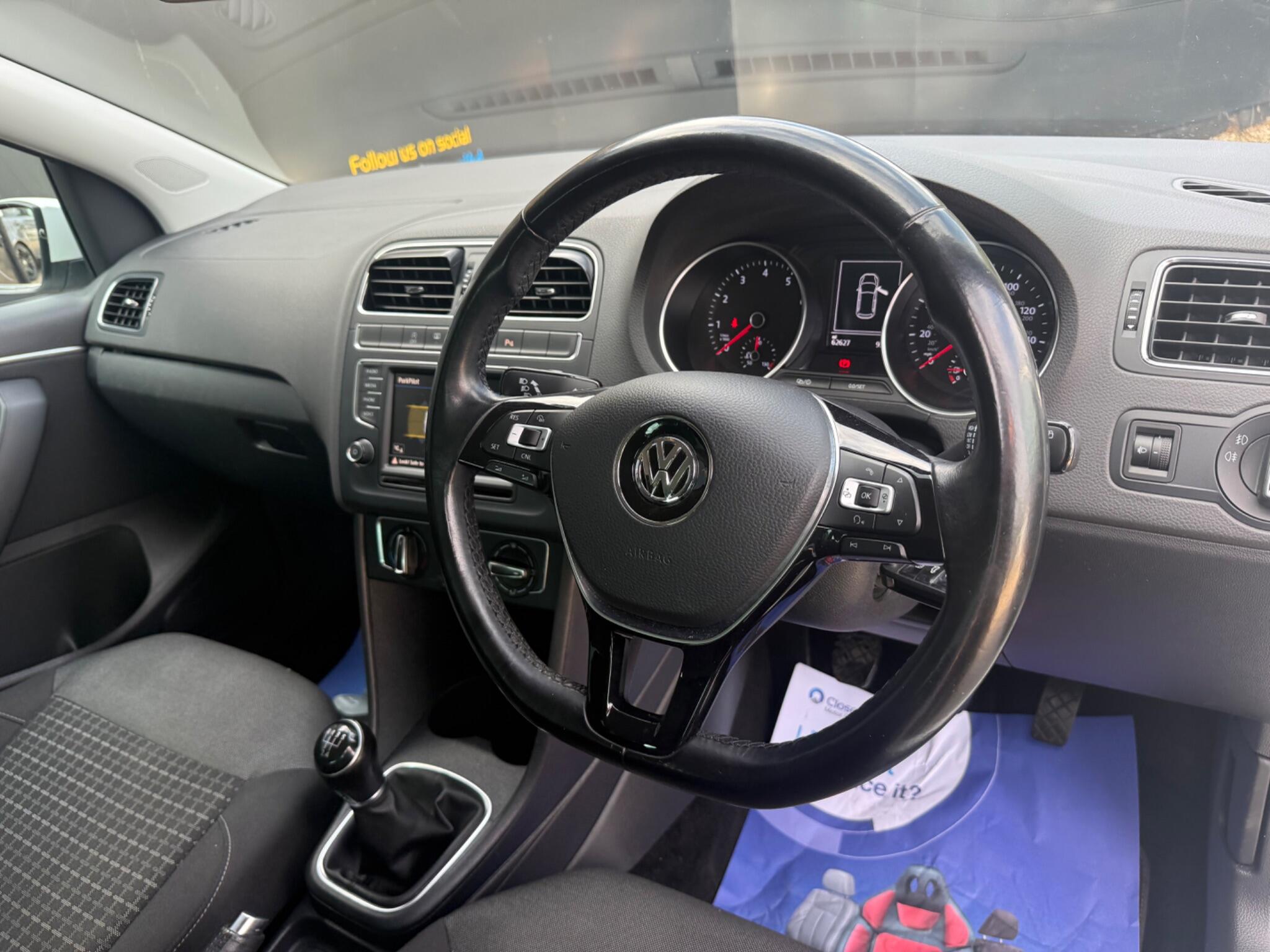 Volkswagen Polo view 18