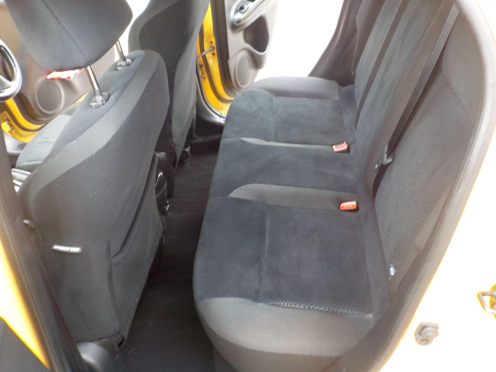 Nissan Juke 1.5 dCi 8v Acenta Premium Euro 5 (s/s) 5dr