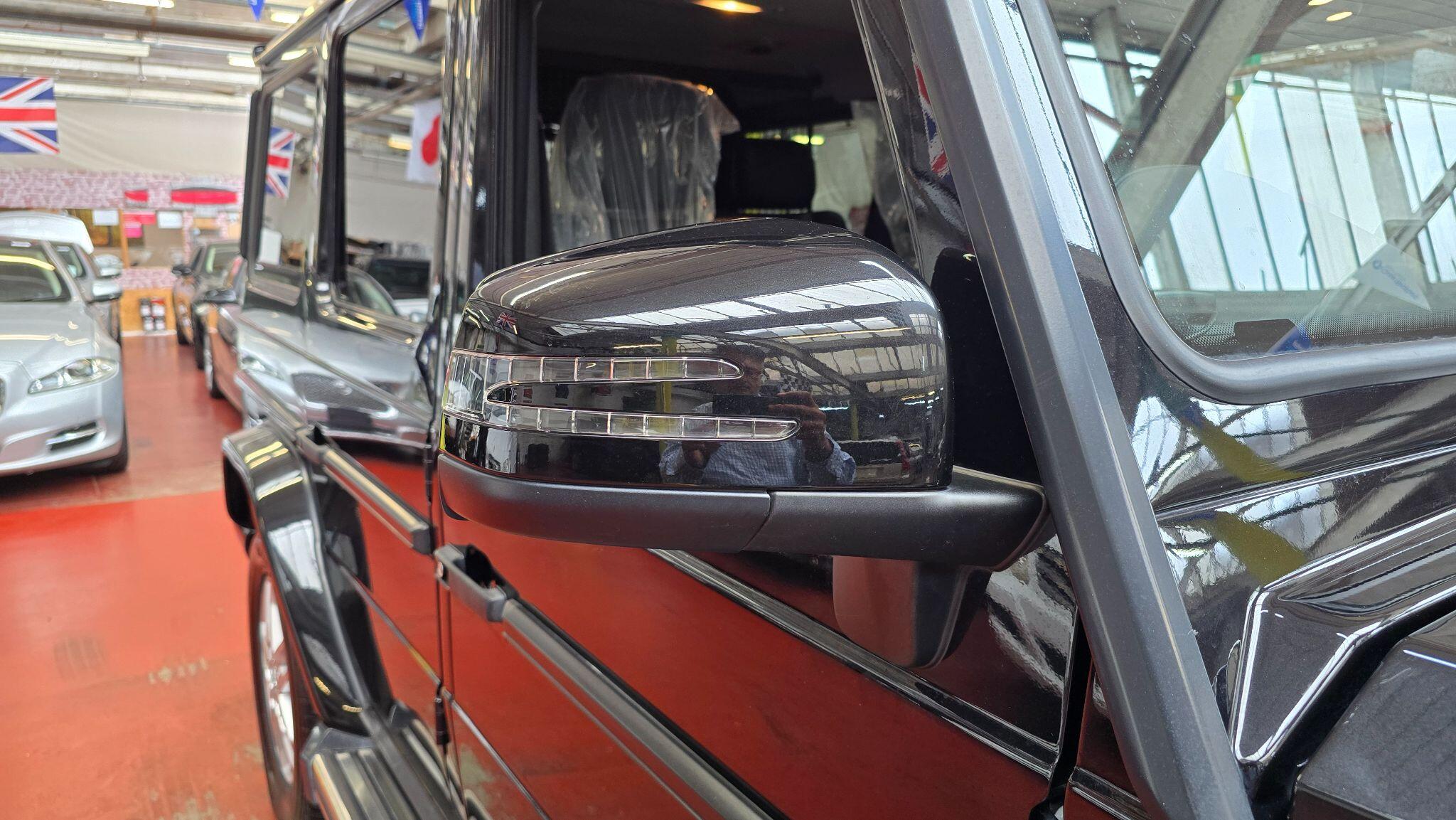 Mercedes-Benz G-Class view 51