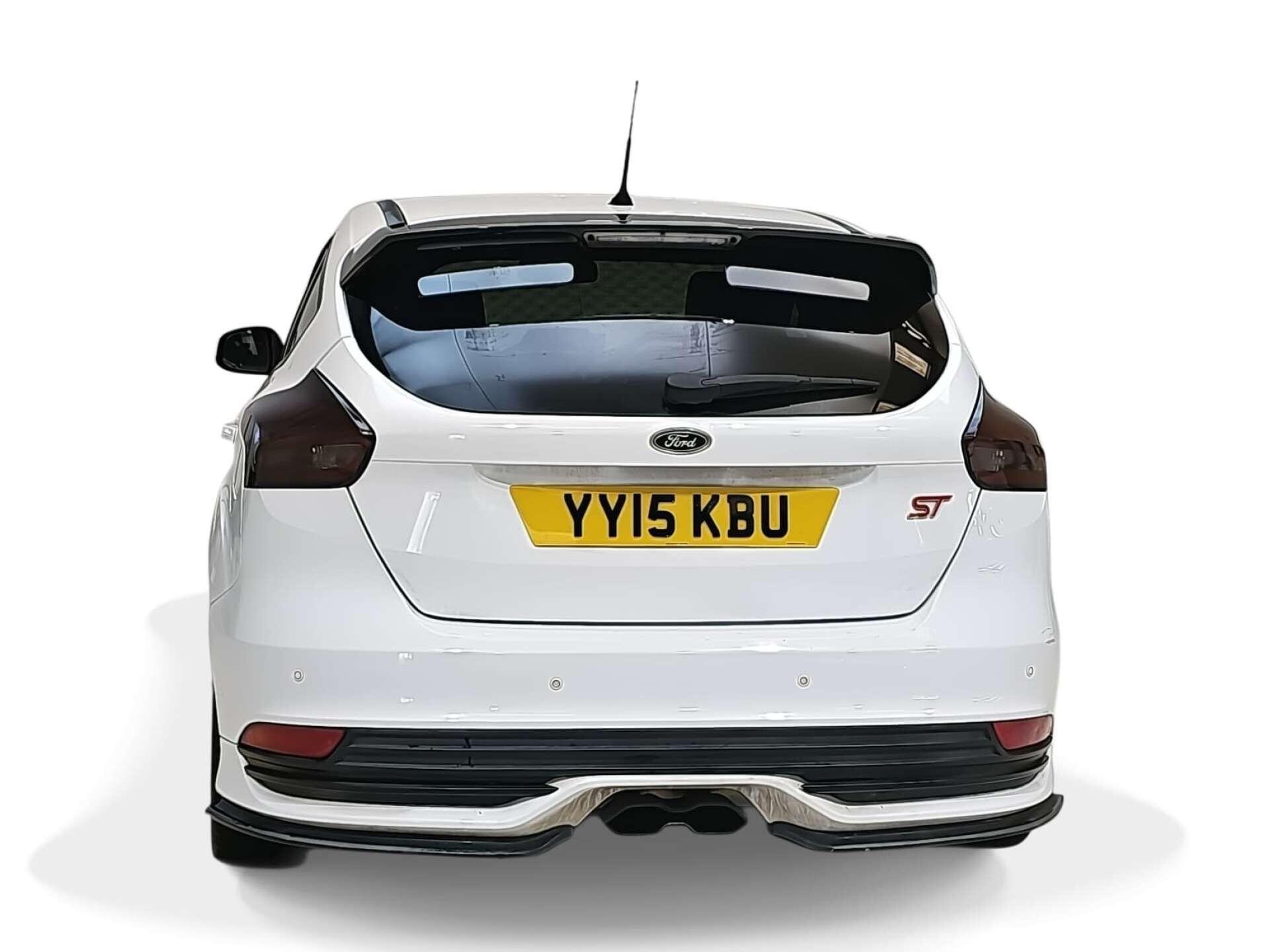 Ford Focus view 4