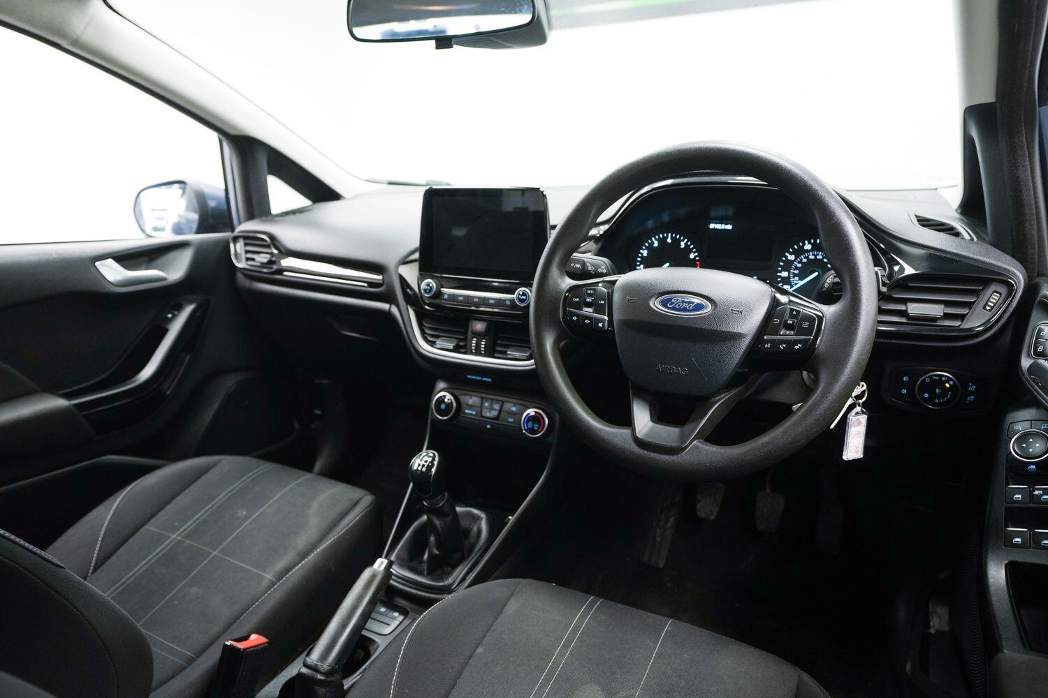 Ford Fiesta view 8