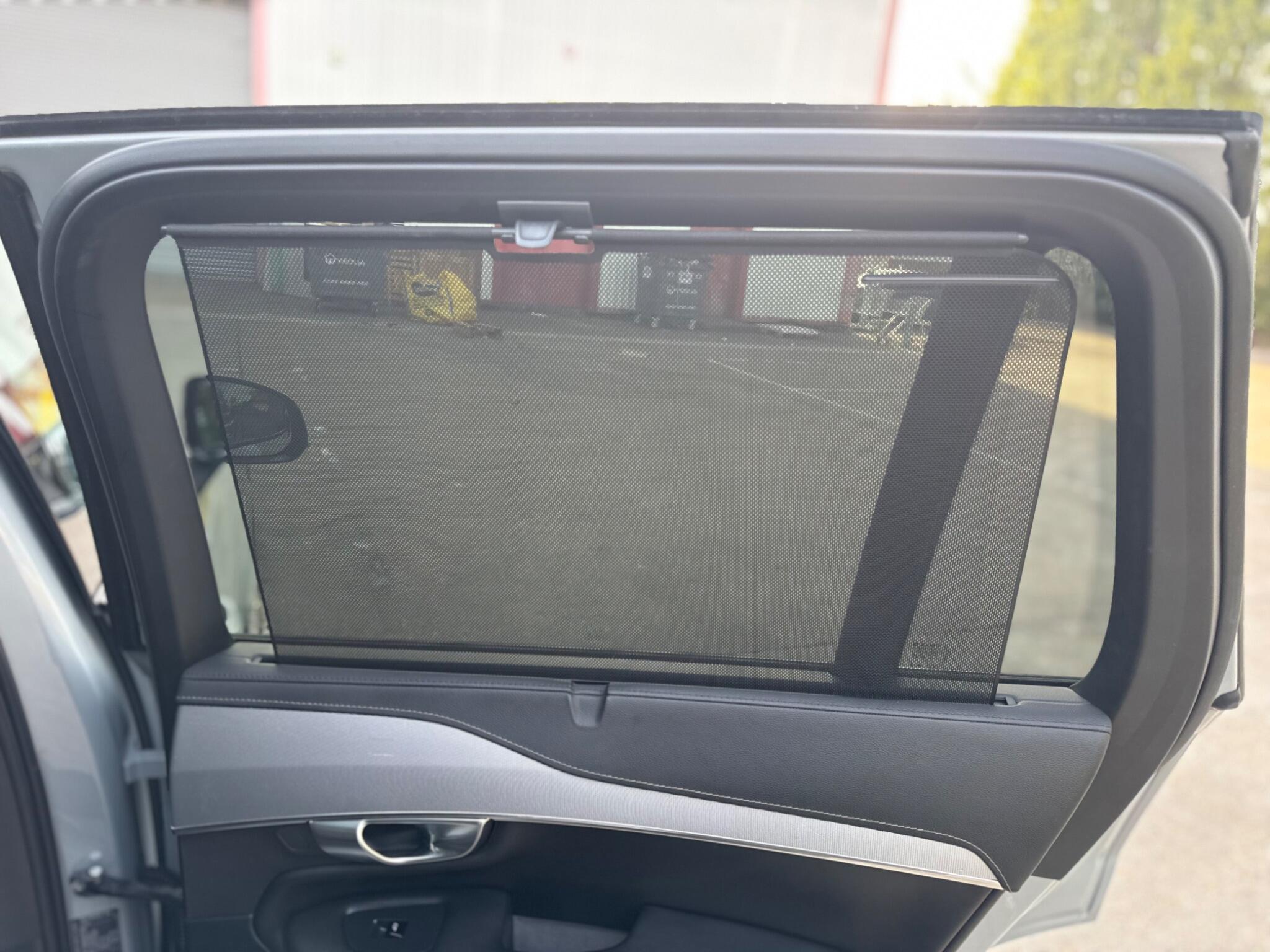 Volvo XC90 view 41