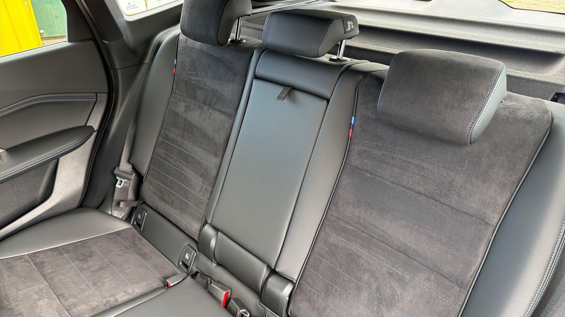 BMW Ix1 view 12