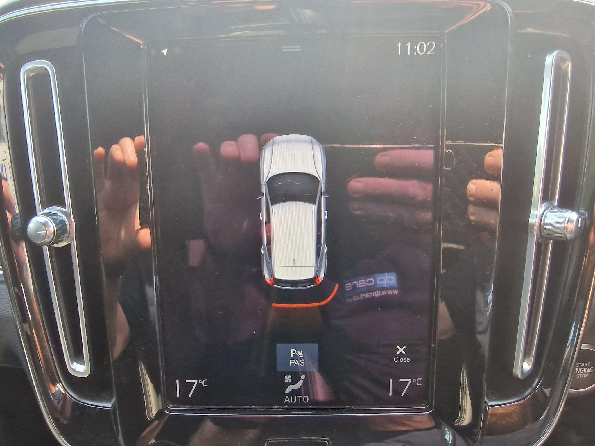 Volvo XC40 view 22