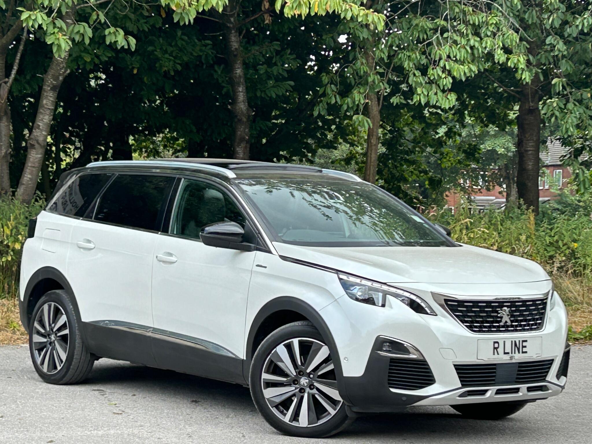 Peugeot 5008 view 4