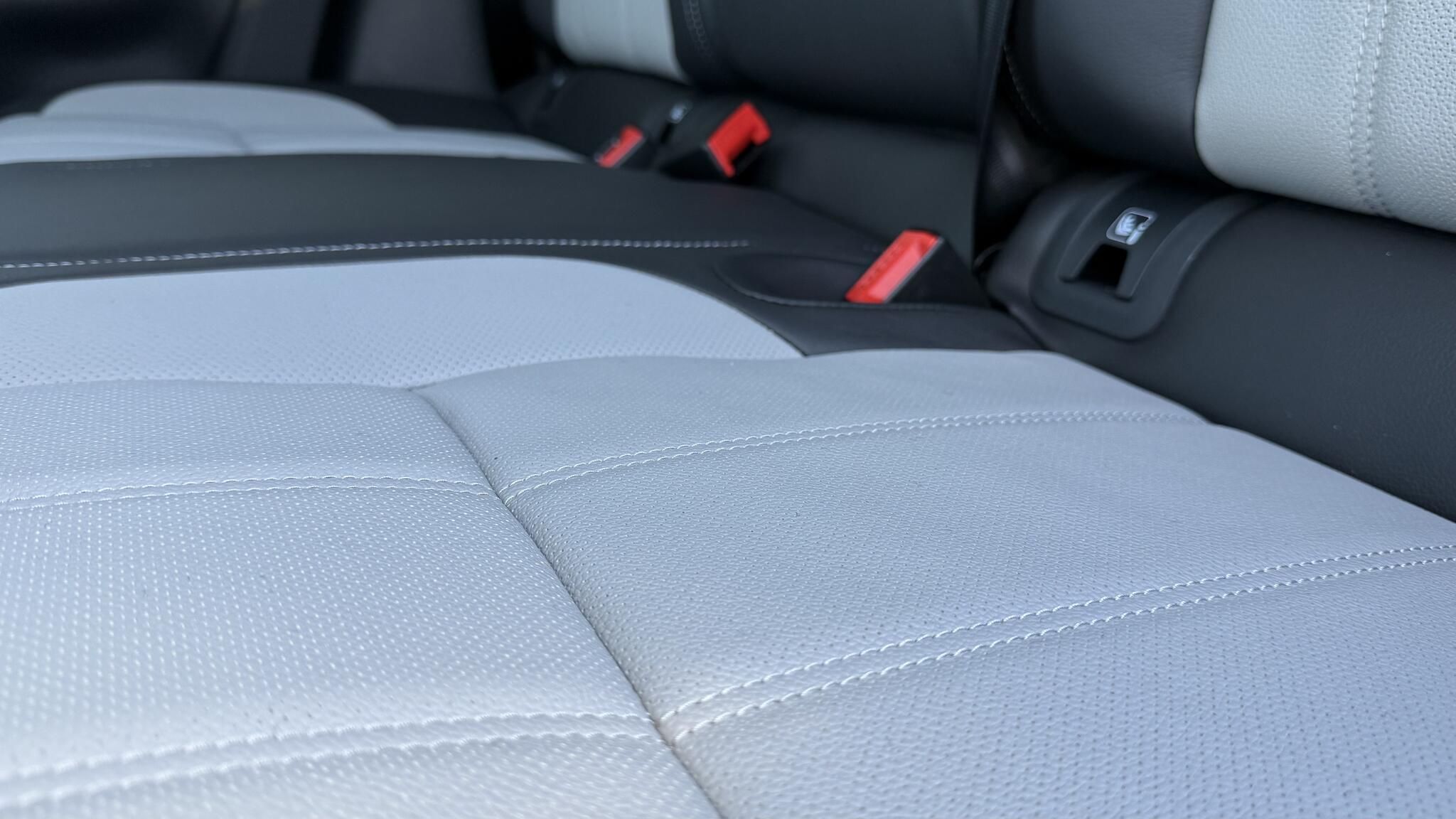 Land Rover Range Rover Evoque view 59