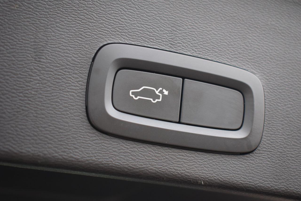 Volvo XC40 view 24