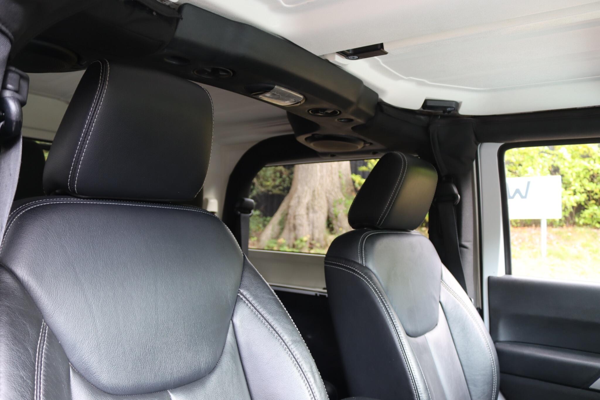 Jeep Wrangler view 39