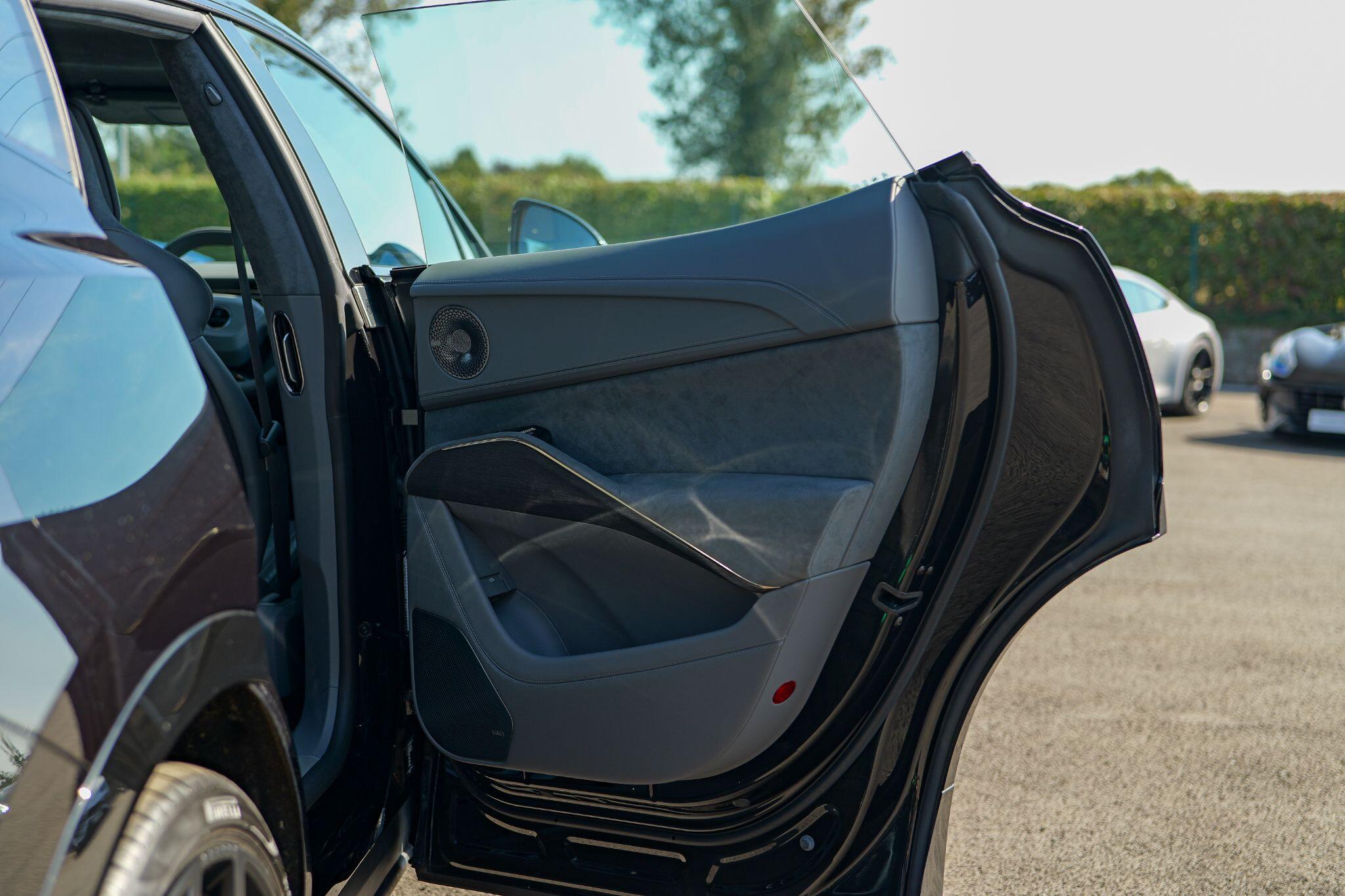 Lotus Eletre view 33