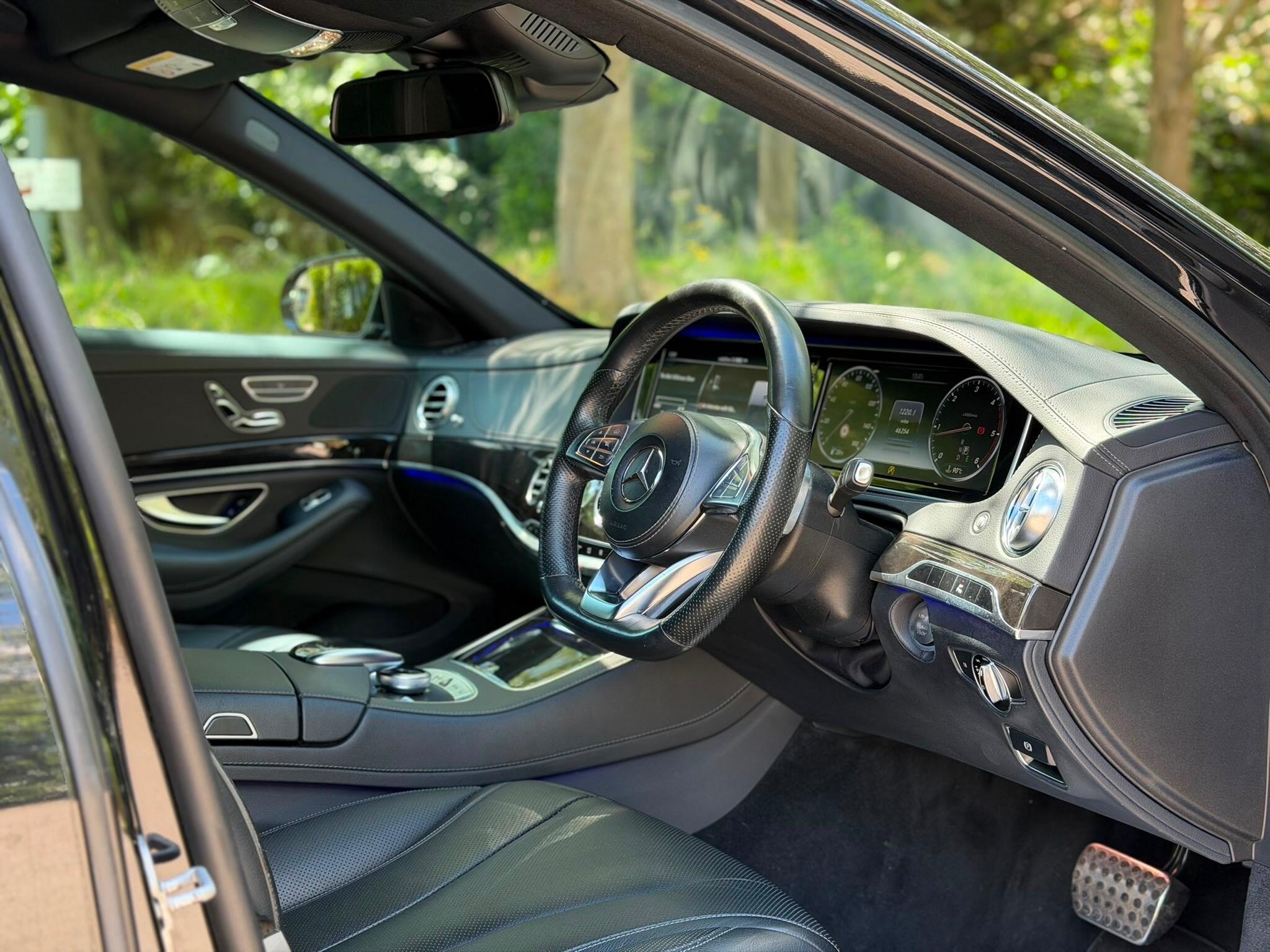 Mercedes-Benz S-Class view 10