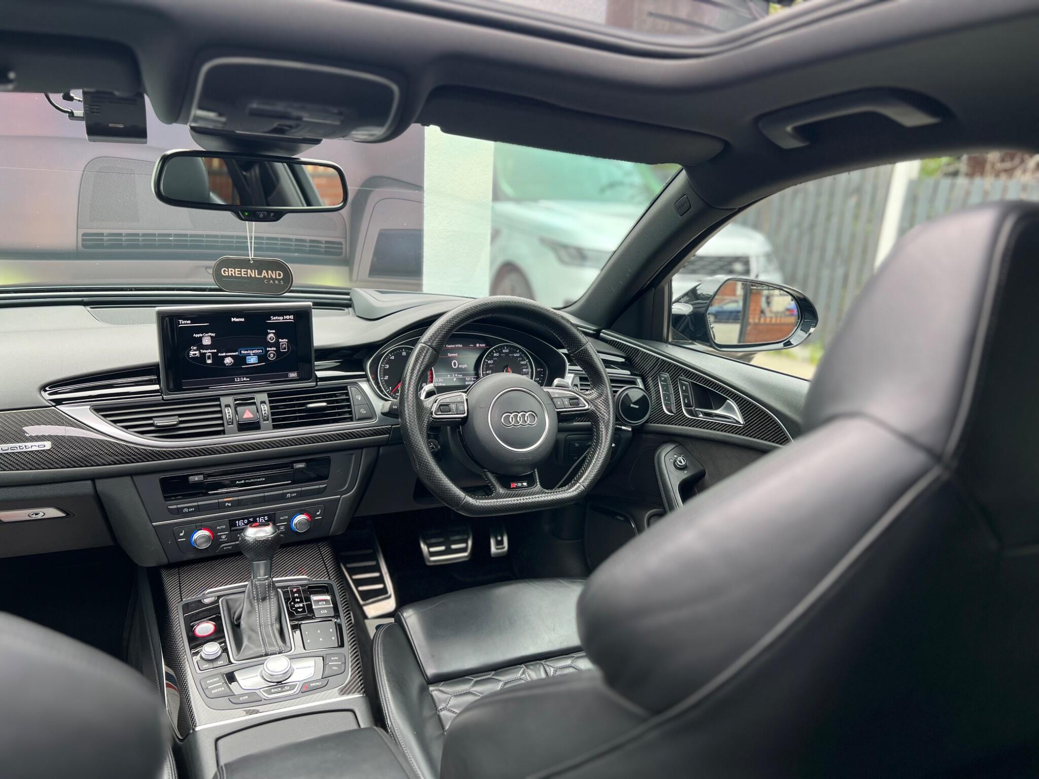 Audi RS6 view 37