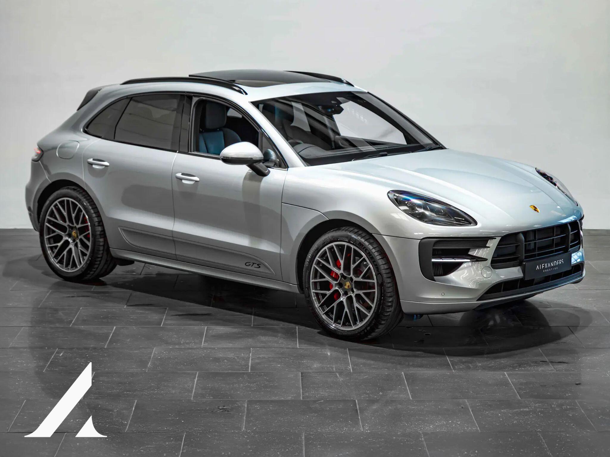 Porsche Macan main image
