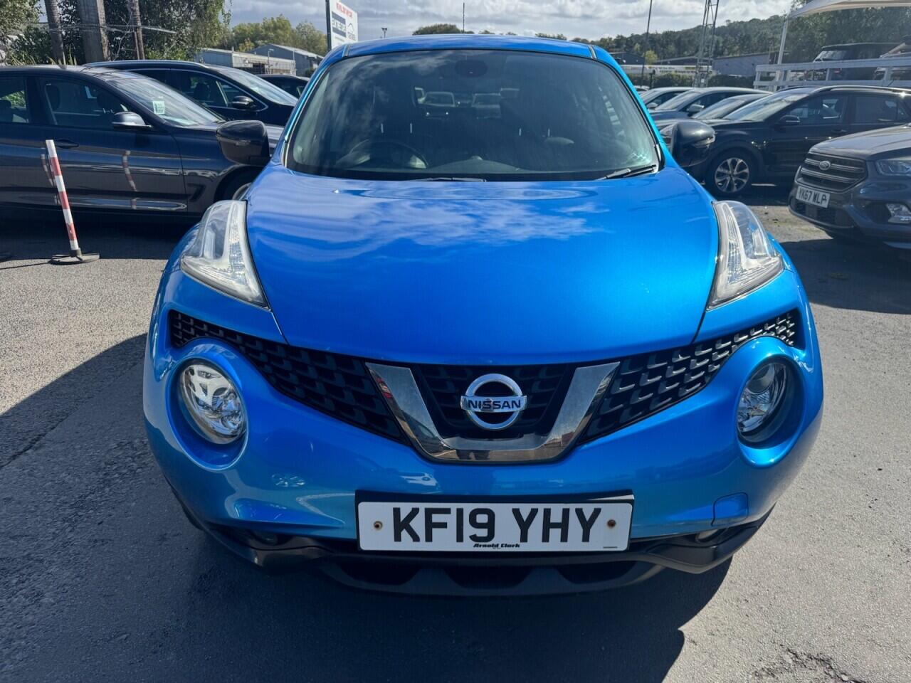 Nissan Juke view 45