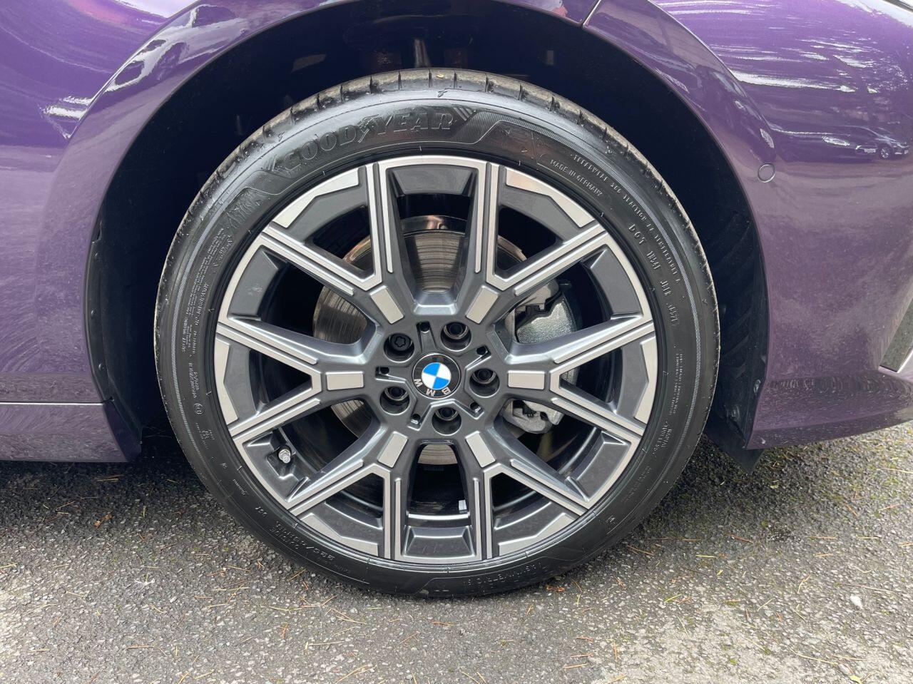 BMW 1 Series view 2