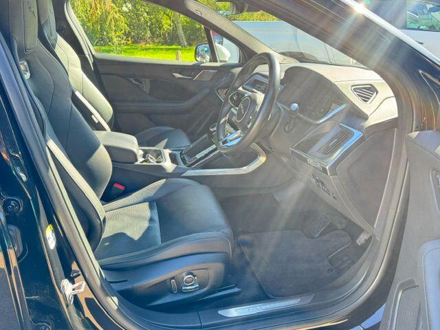 Jaguar I-Pace view 31