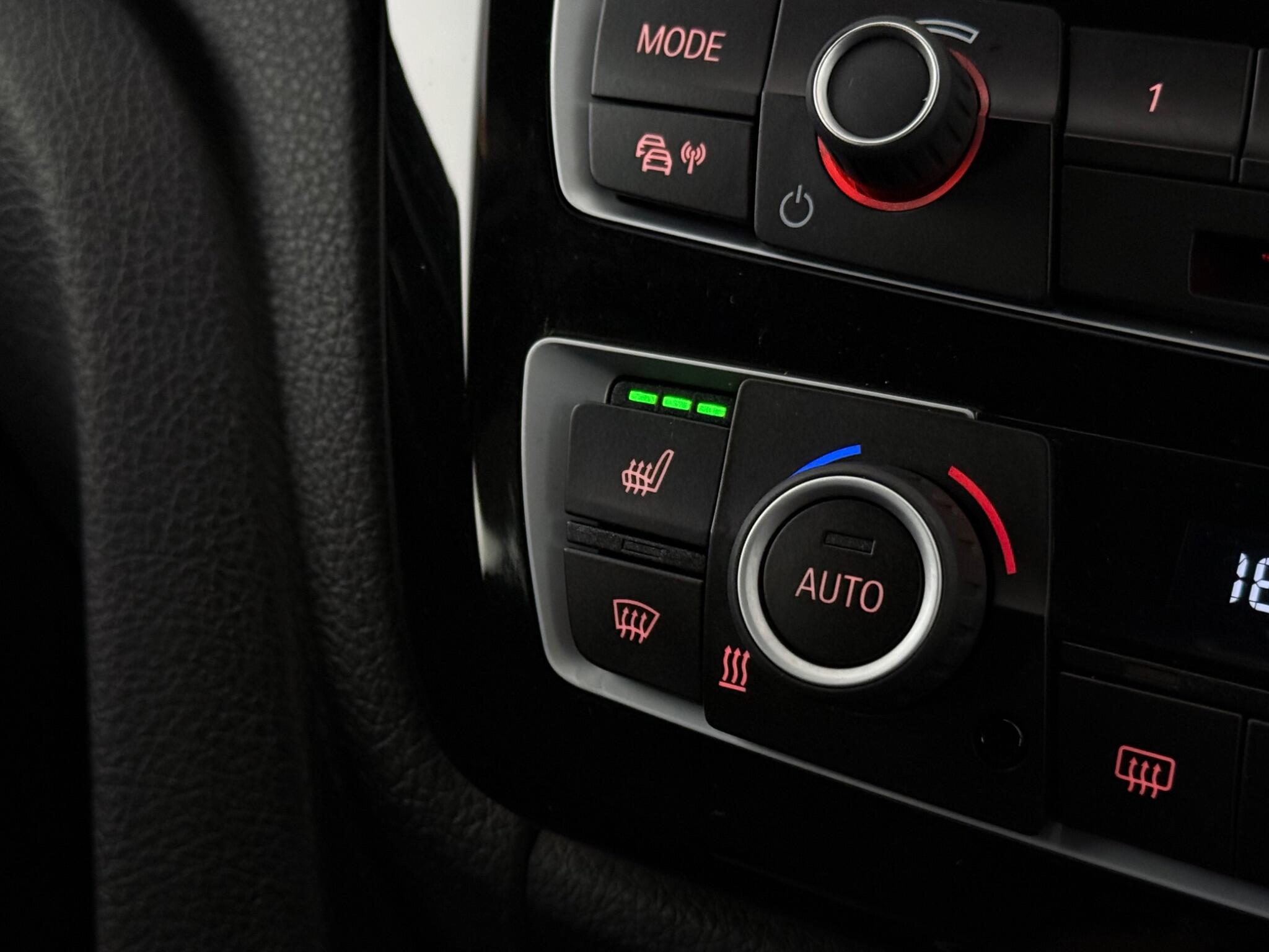 BMW 3 Series view 31