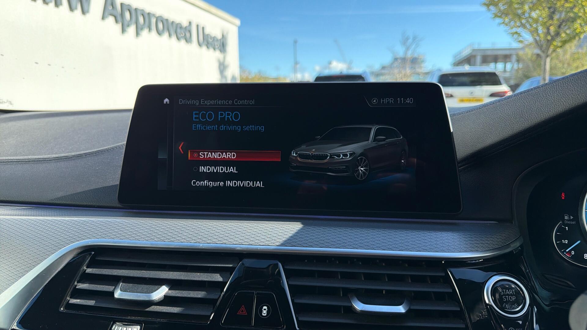 BMW 5 Series view 71