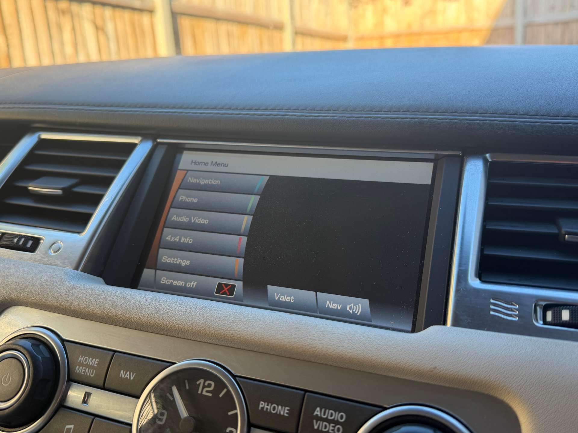 Land Rover Range Rover Sport view 24