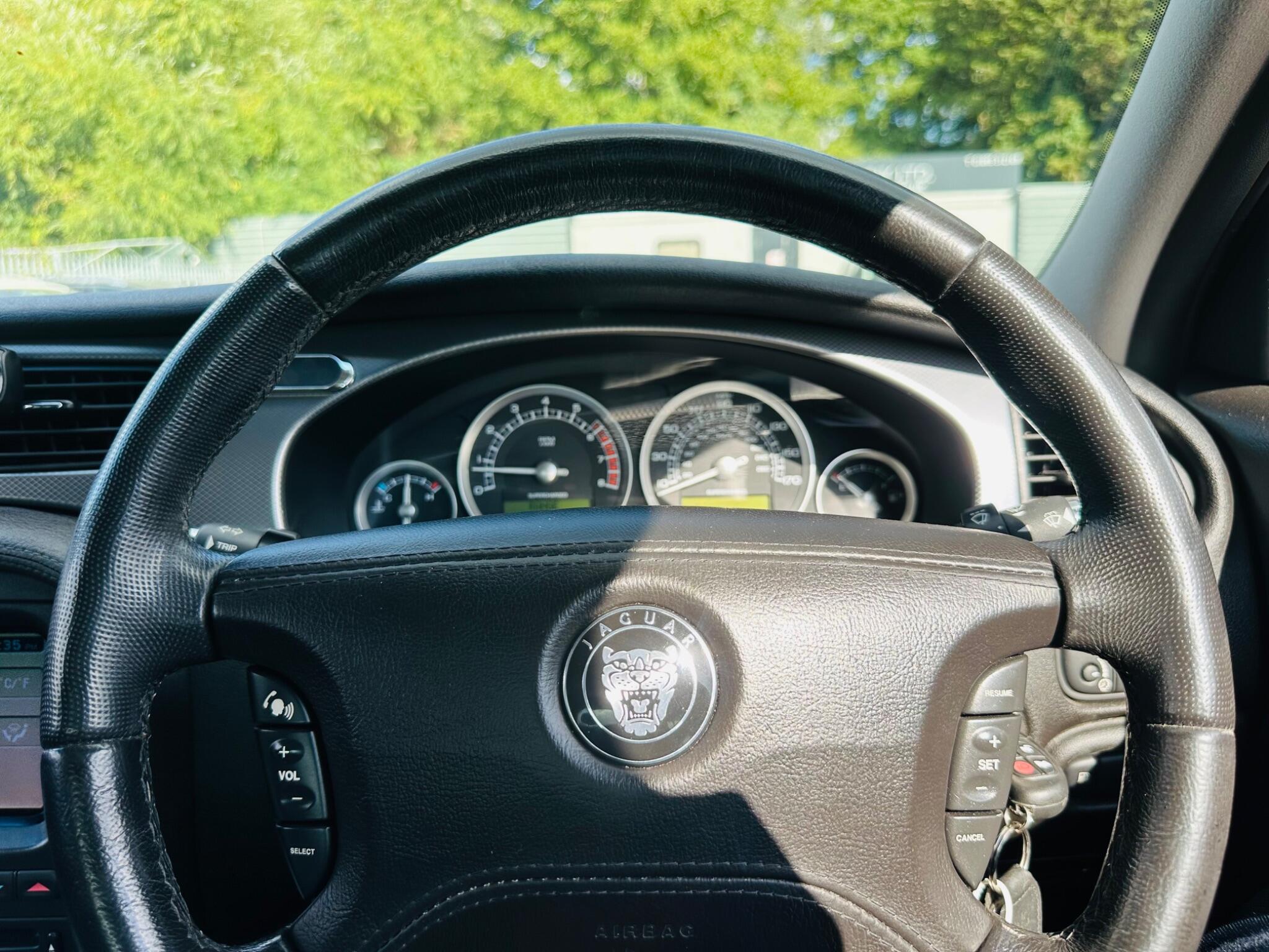 Jaguar S-Type view 27
