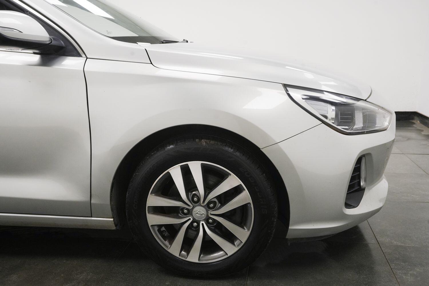Hyundai I30 view 4