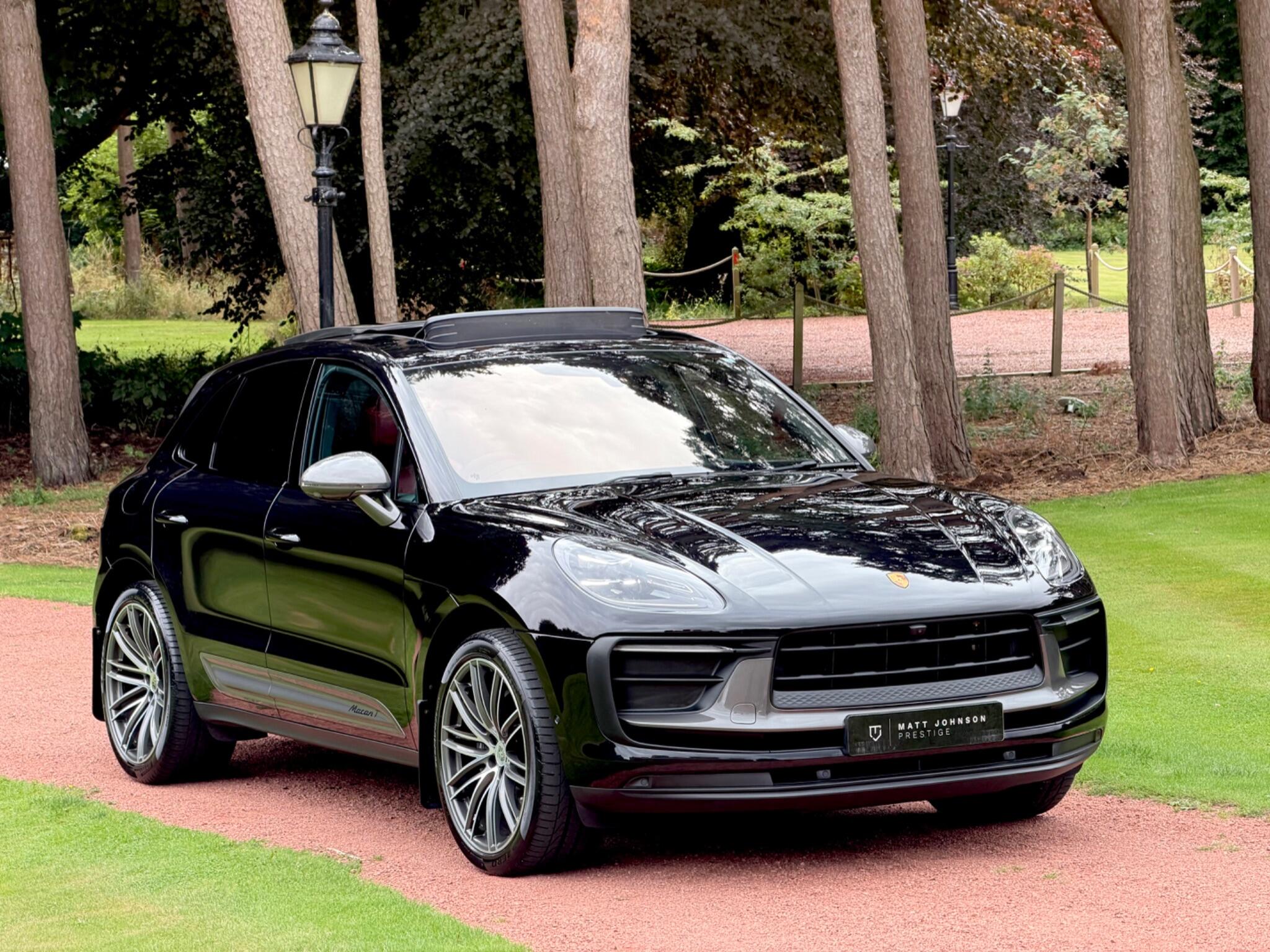 Porsche Macan view 41