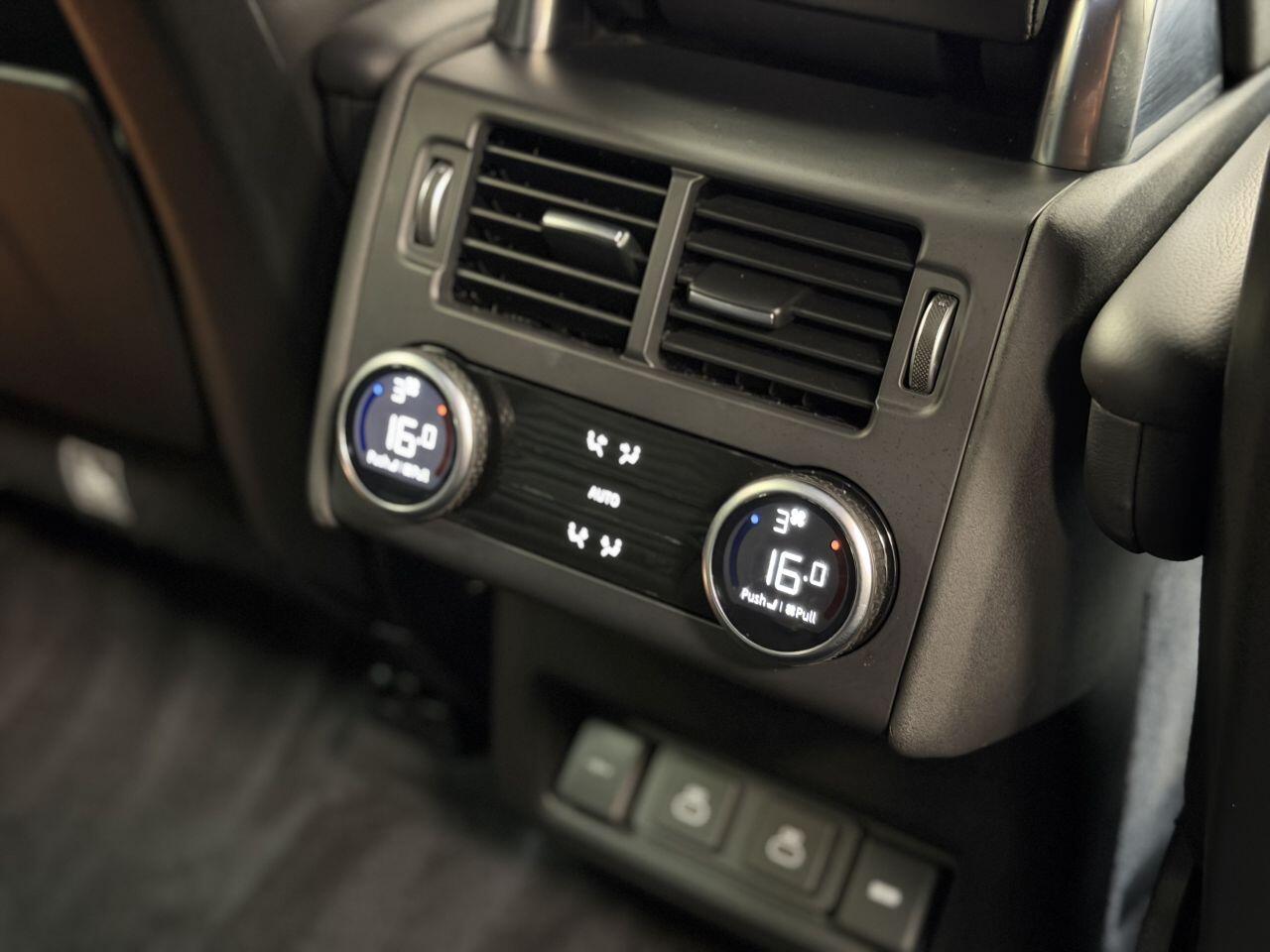 Land Rover Discovery 3 view 47