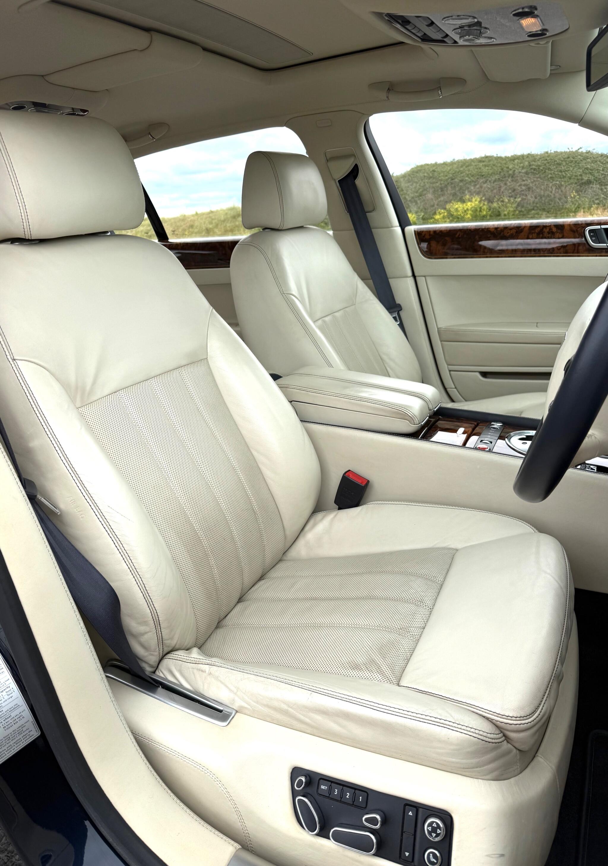 Bentley Continental view 25