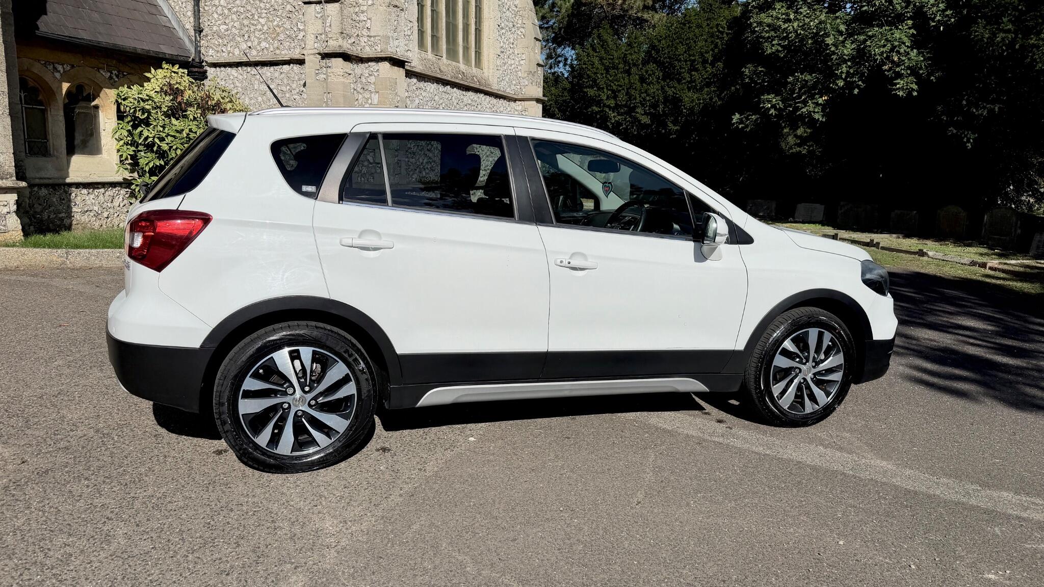 Suzuki SX4 S-Cross view 19