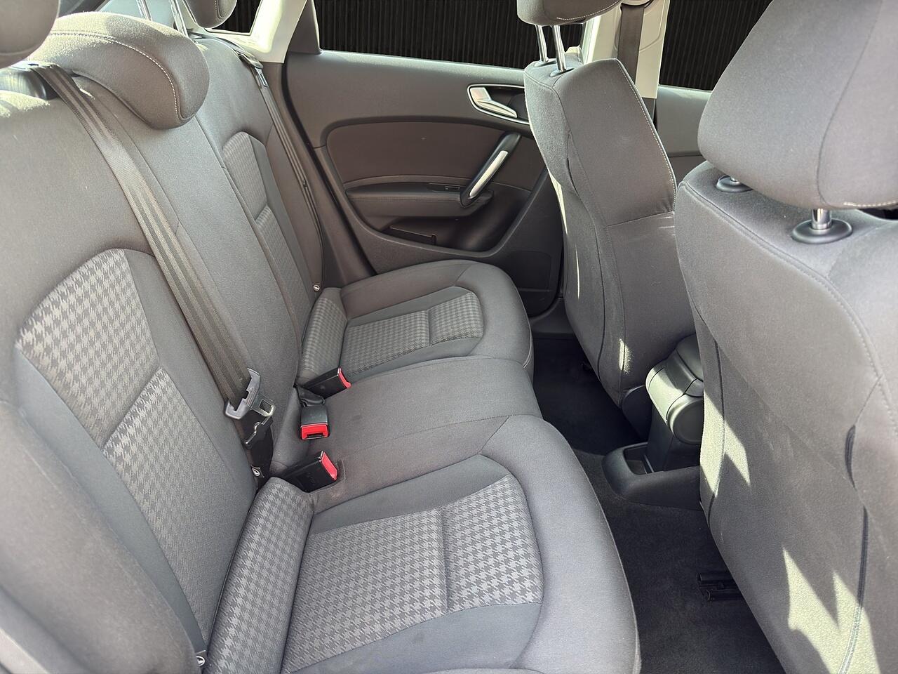 Audi A1 view 6