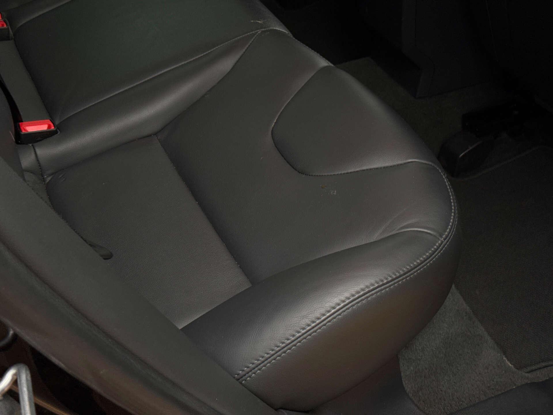 Volvo XC60 view 23