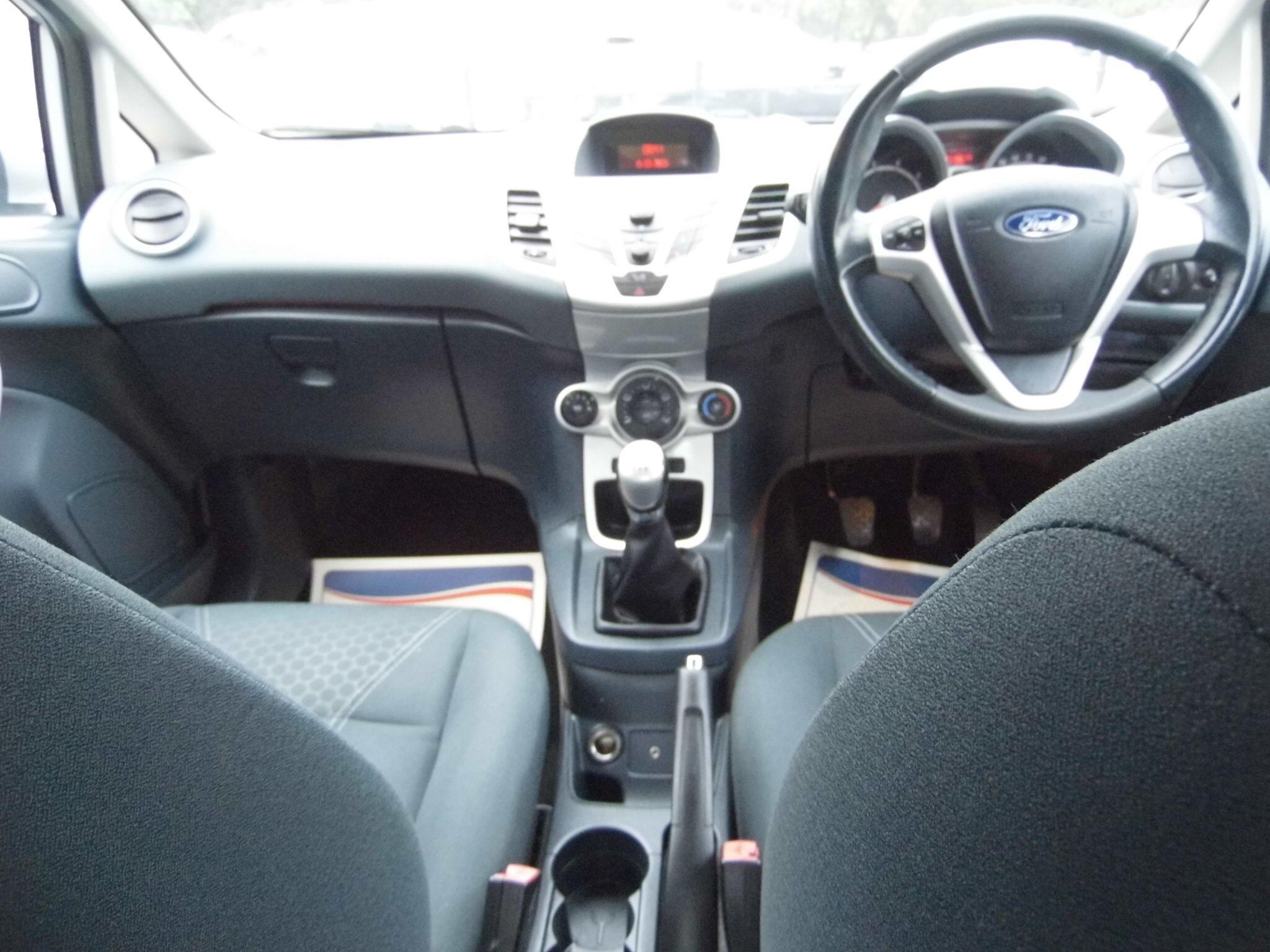 Ford Fiesta view 22