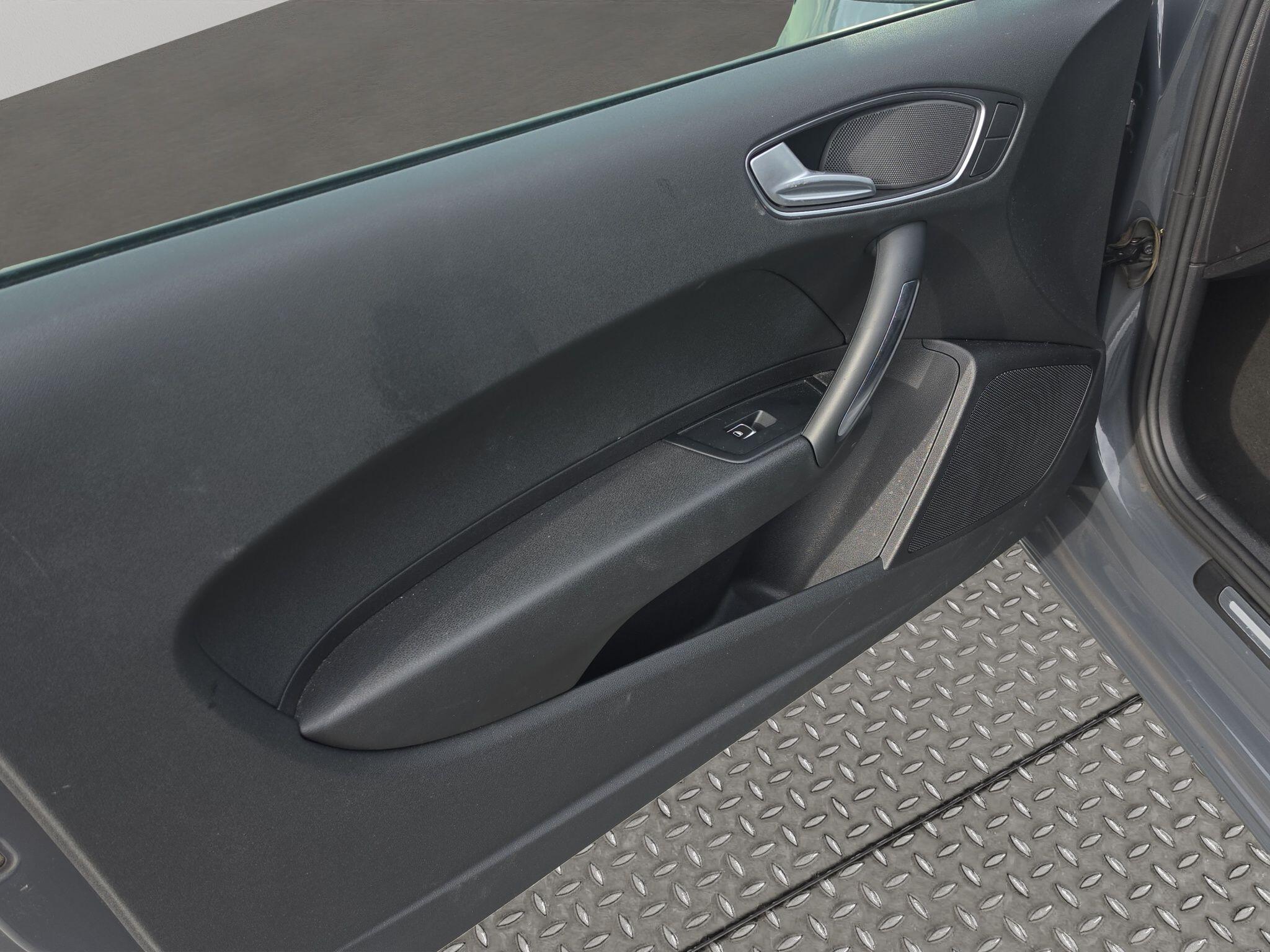 Audi A1 view 18