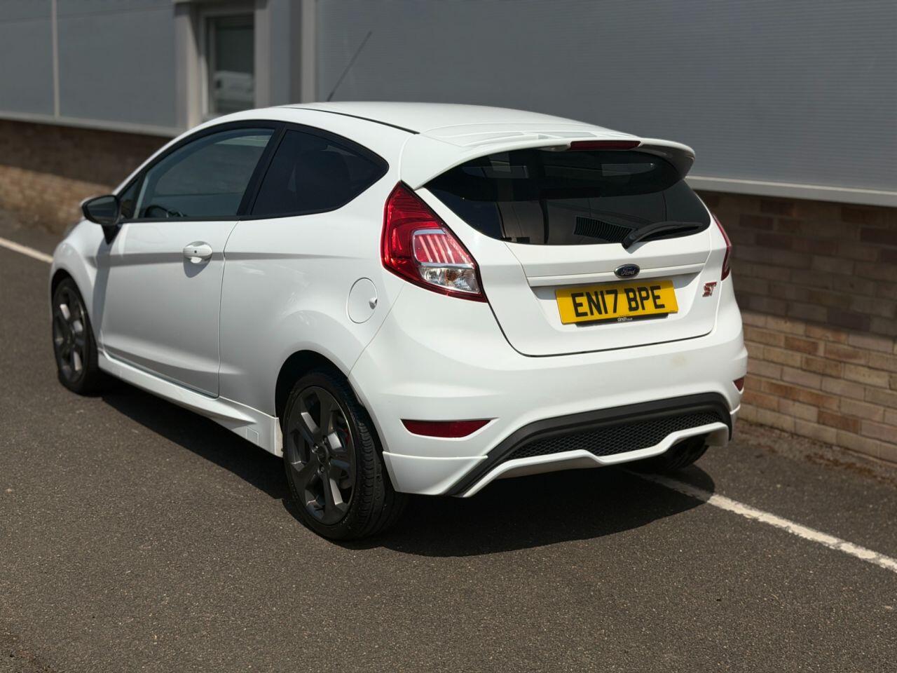 Ford Fiesta view 18