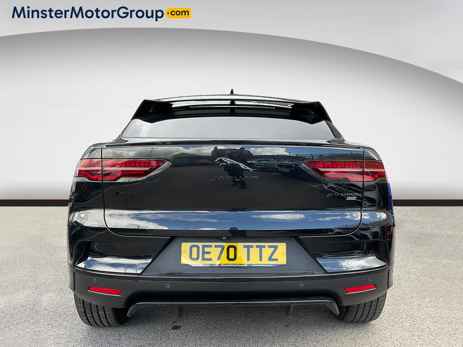 Jaguar I-Pace view 3