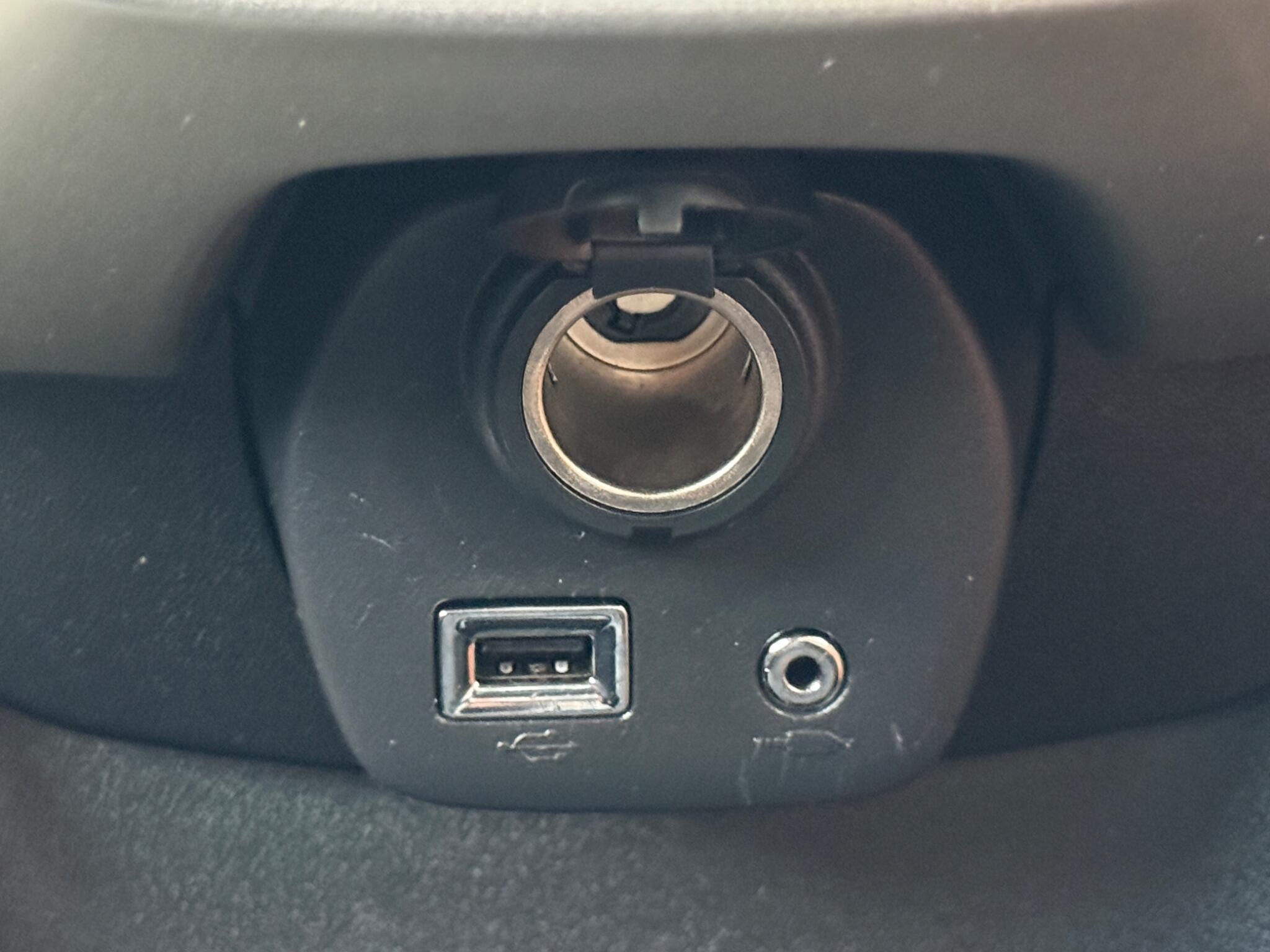 Peugeot 108 - Image 58