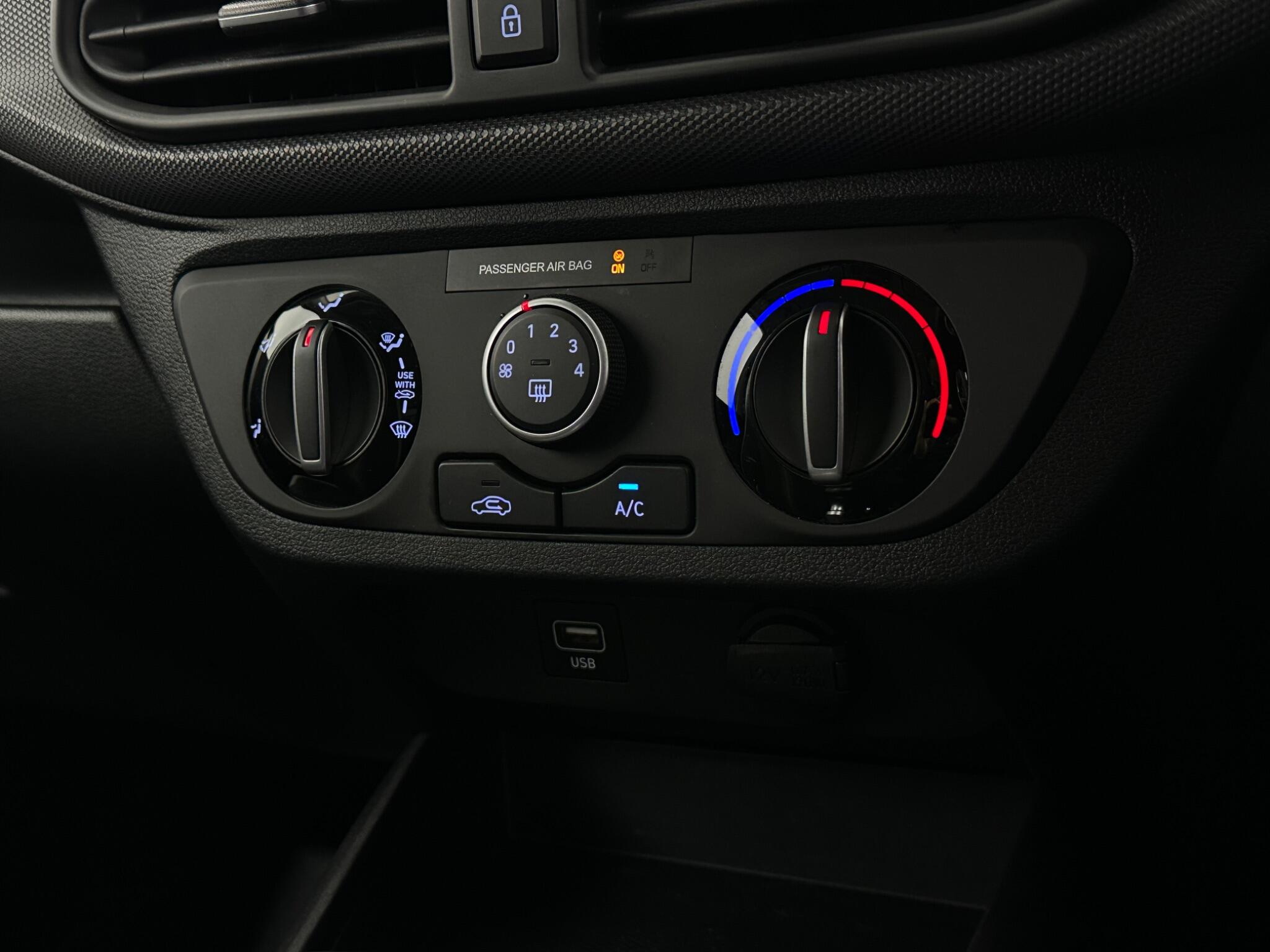 Hyundai I10 view 20