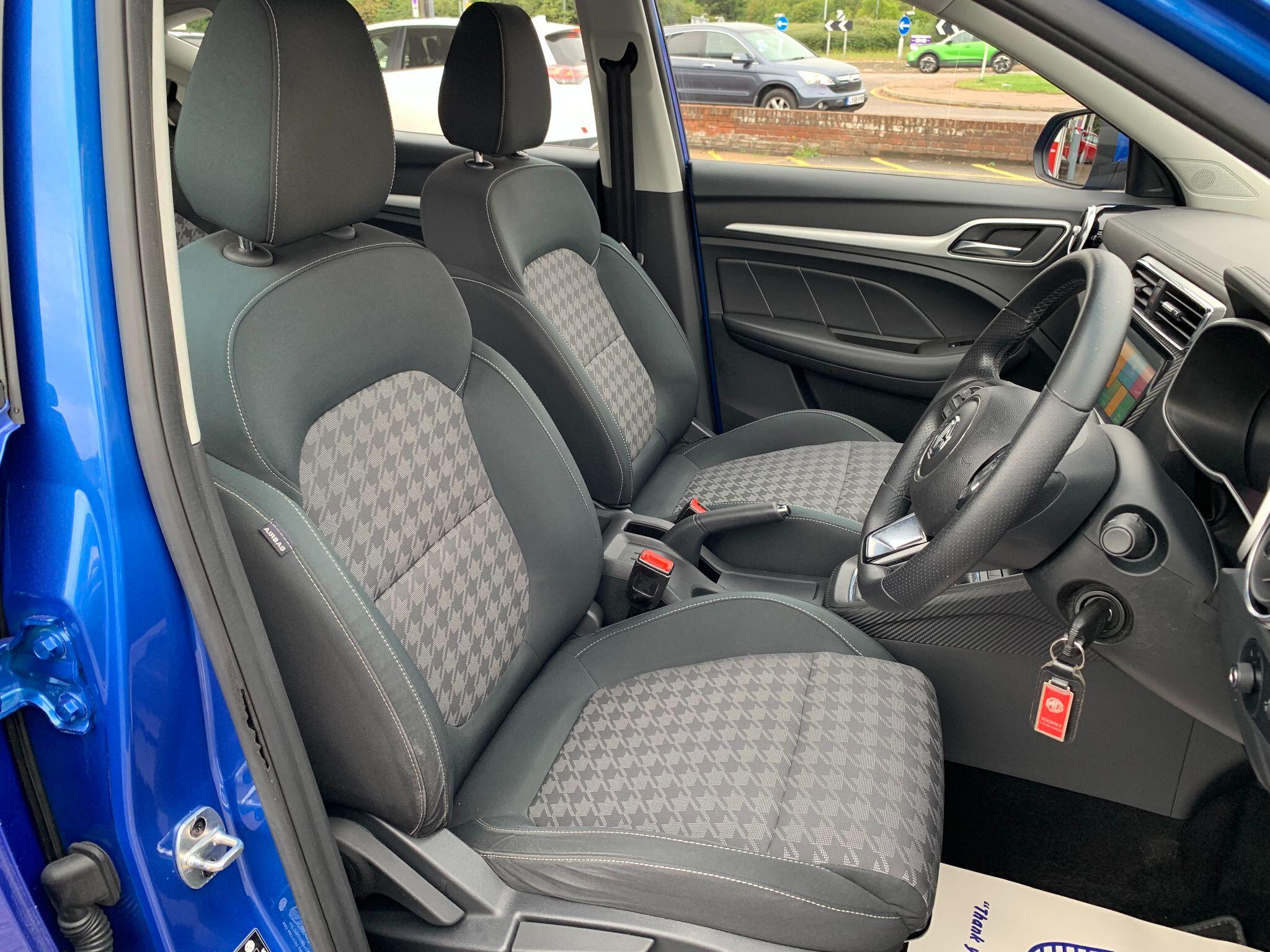 MG MG ZS view 13
