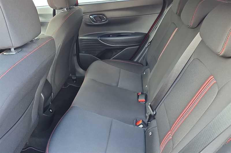 Hyundai i20 view 25