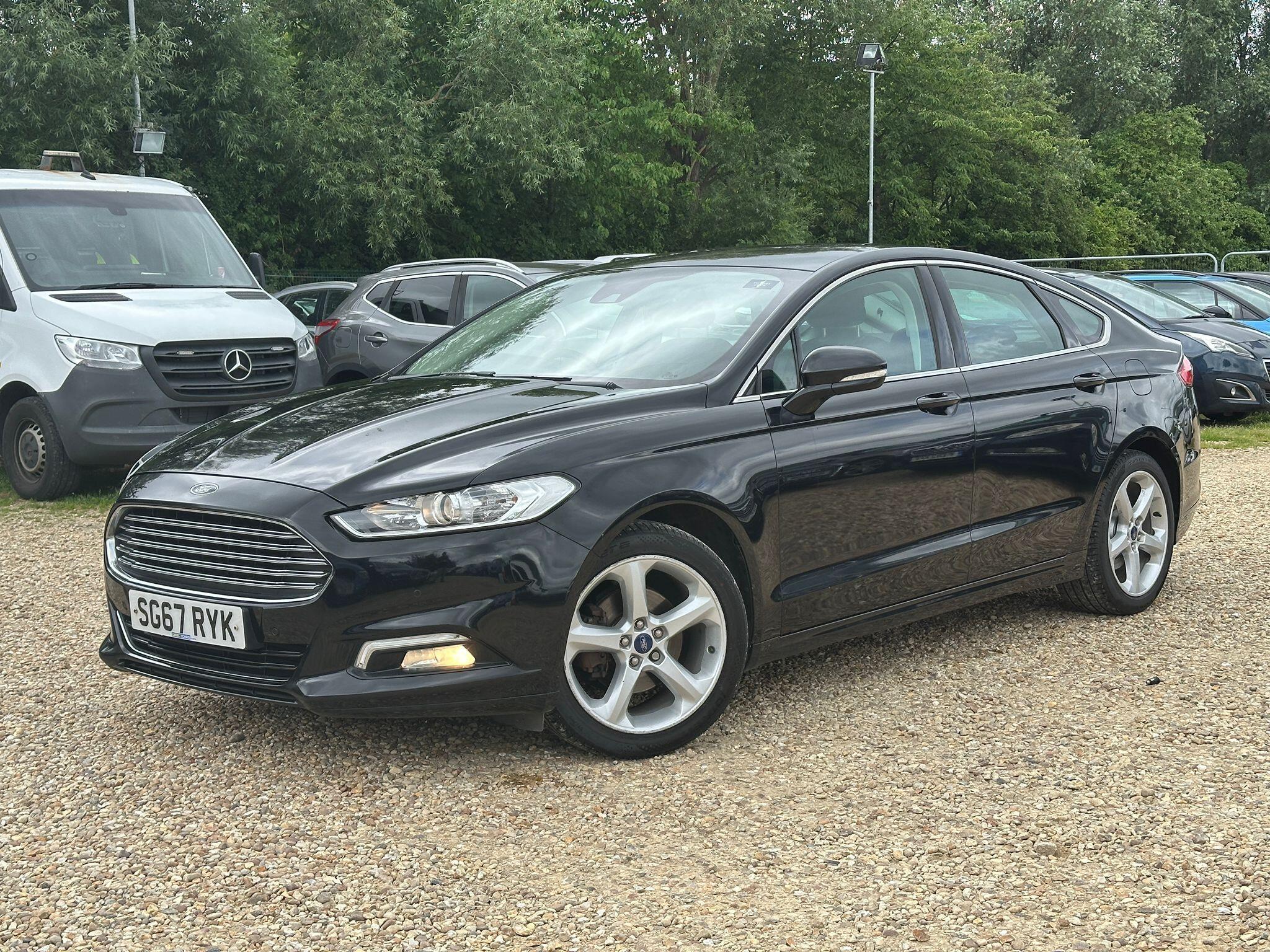 Ford Mondeo view 2