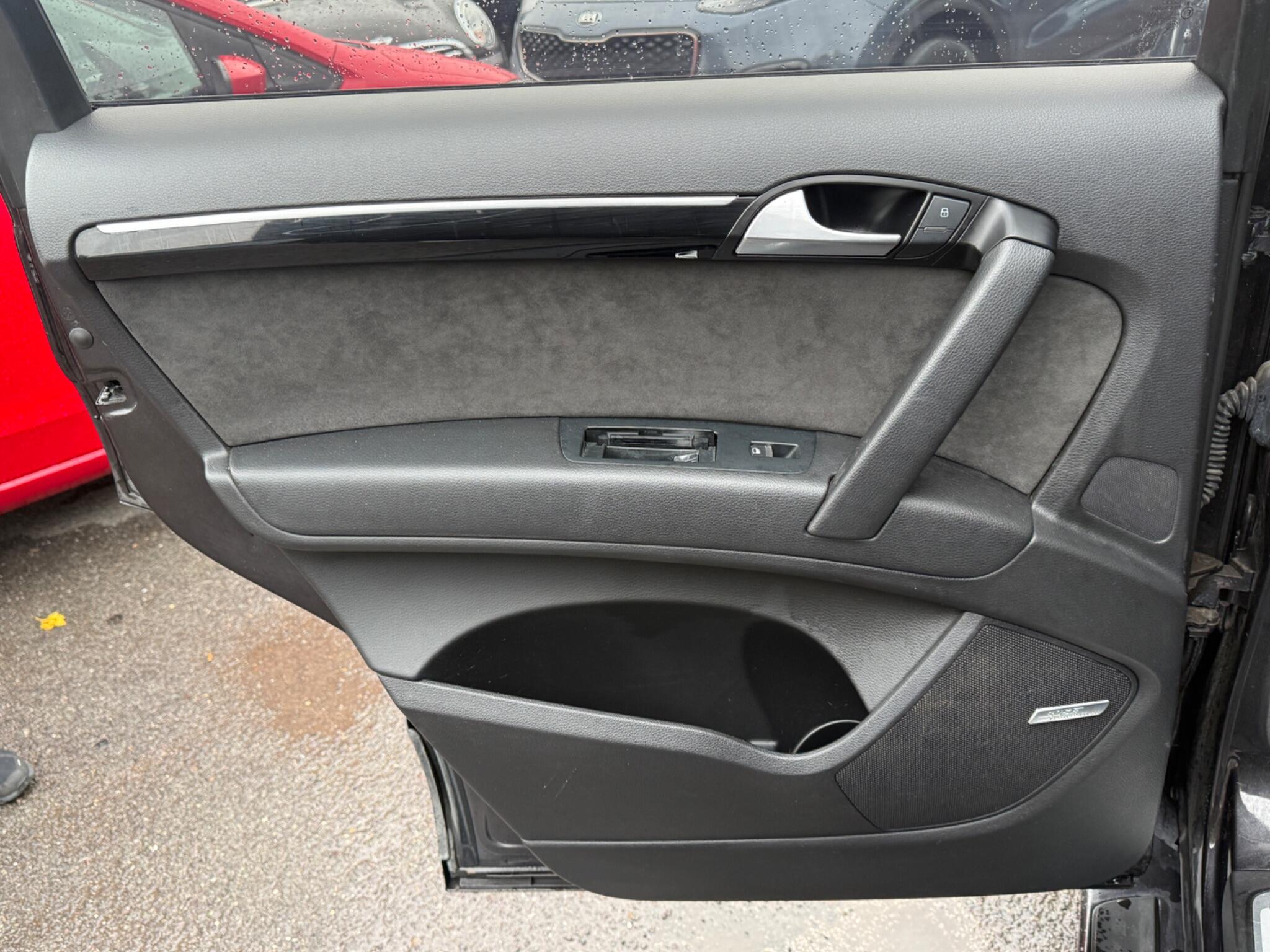 Audi Q7 - Image 67