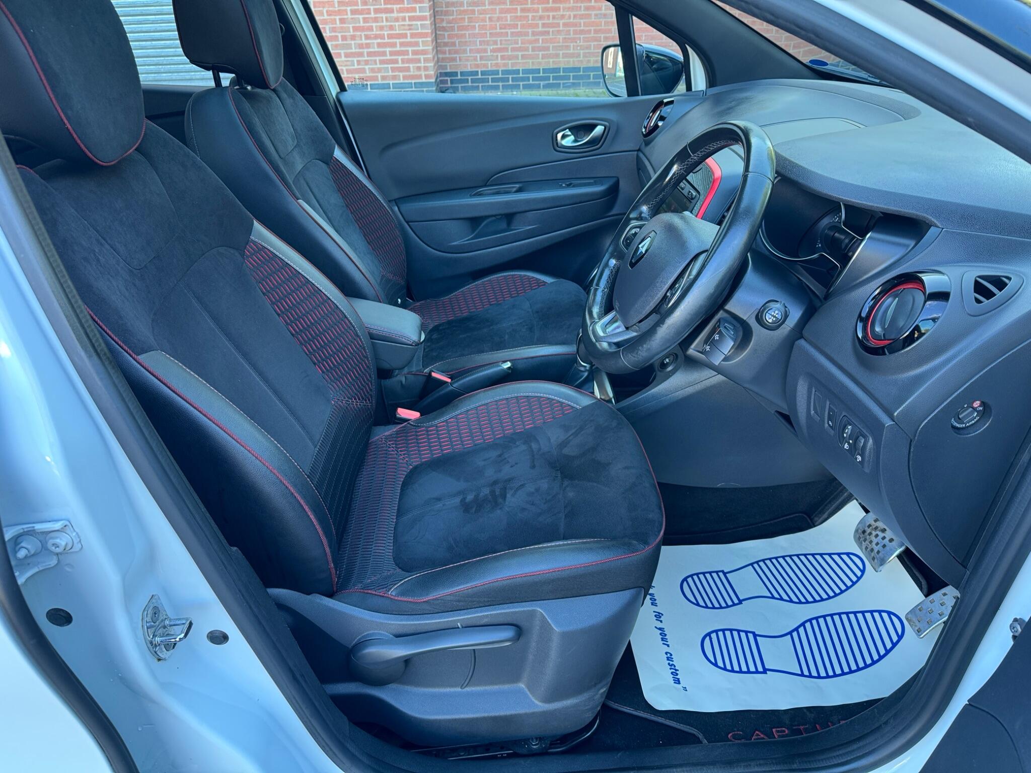 Renault Captur view 21