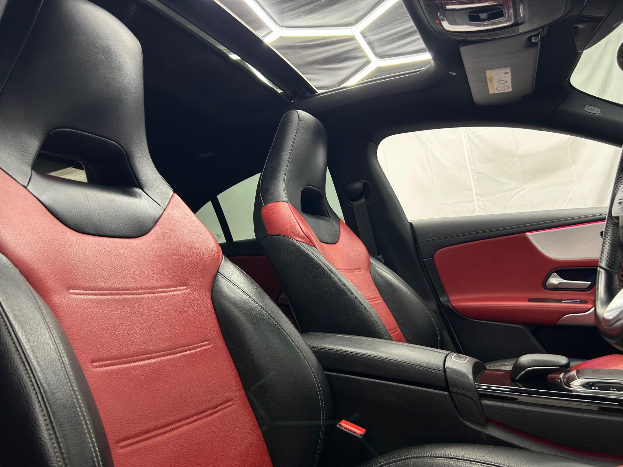 Mercedes-Benz Cla view 54