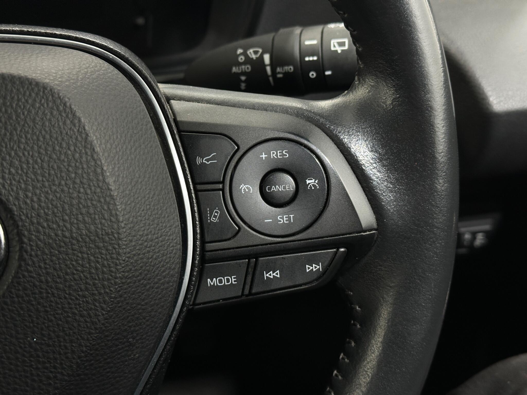 Toyota Corolla view 16