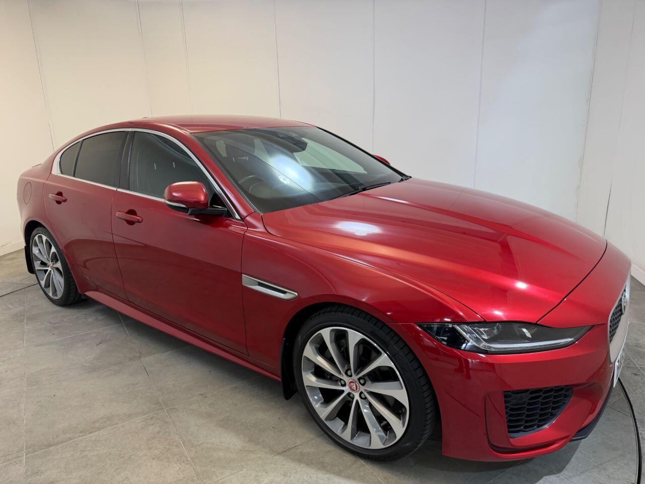 Jaguar Xe view 67