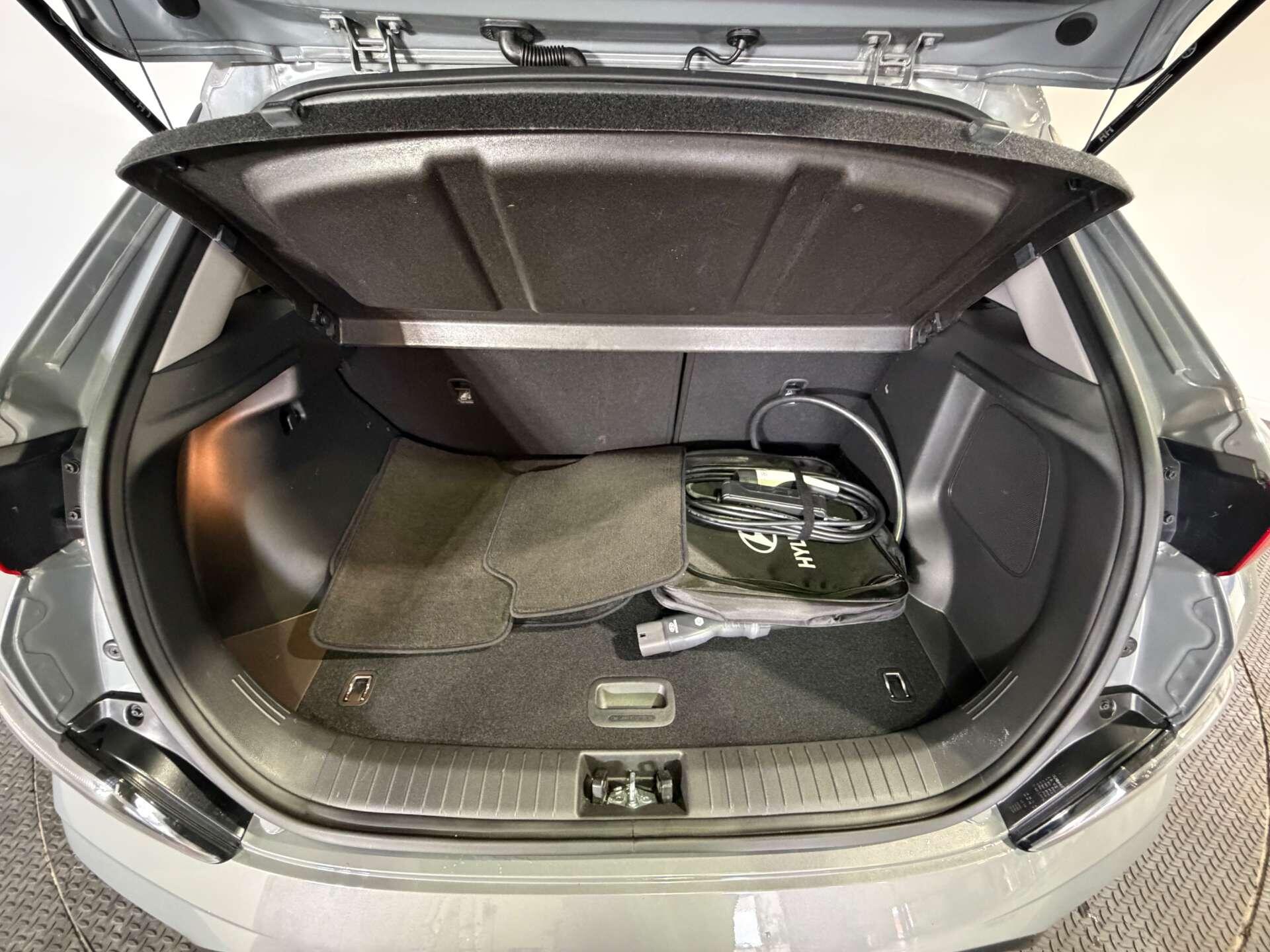 Hyundai Kona view 13