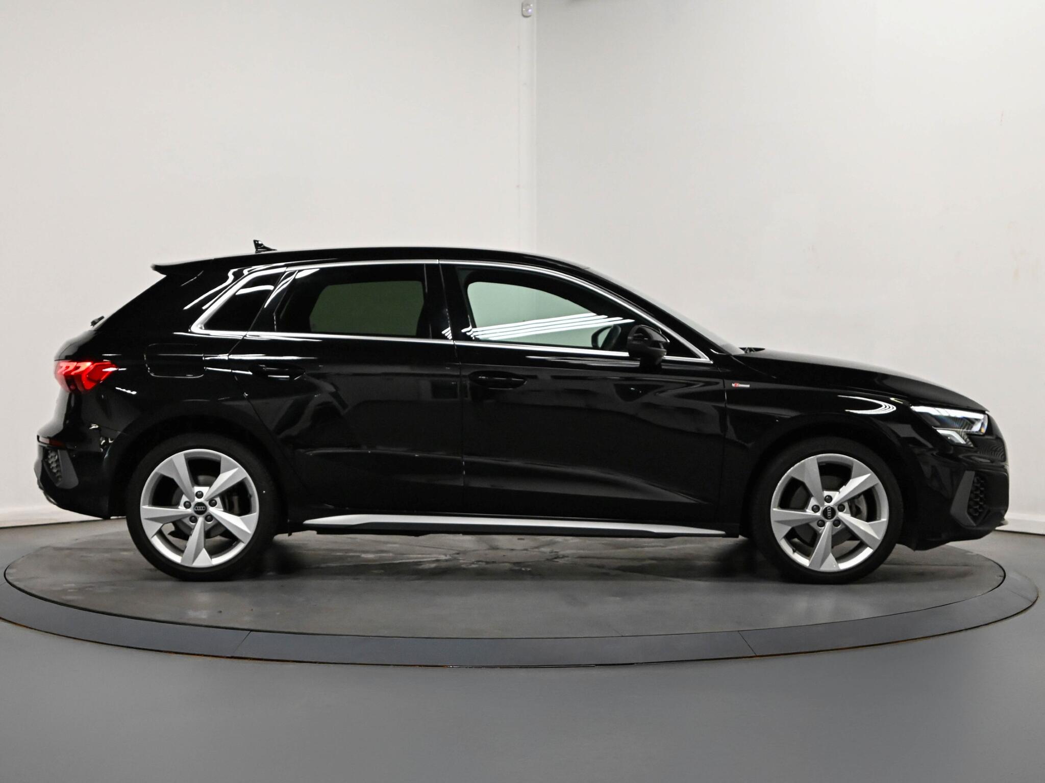 Audi A3 view 22